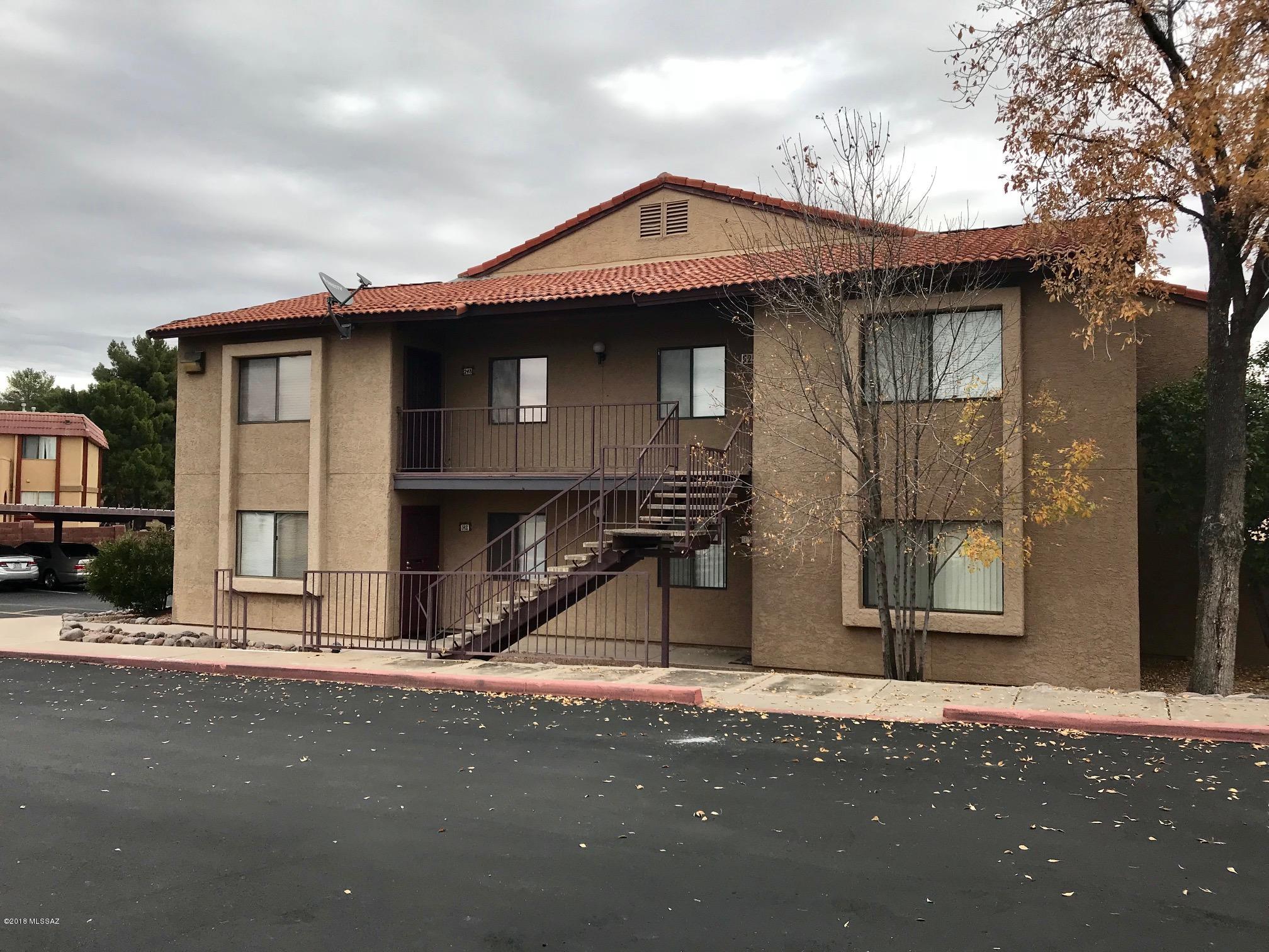 Woodland Place Condominiums (101-152, 201-252) - Residential