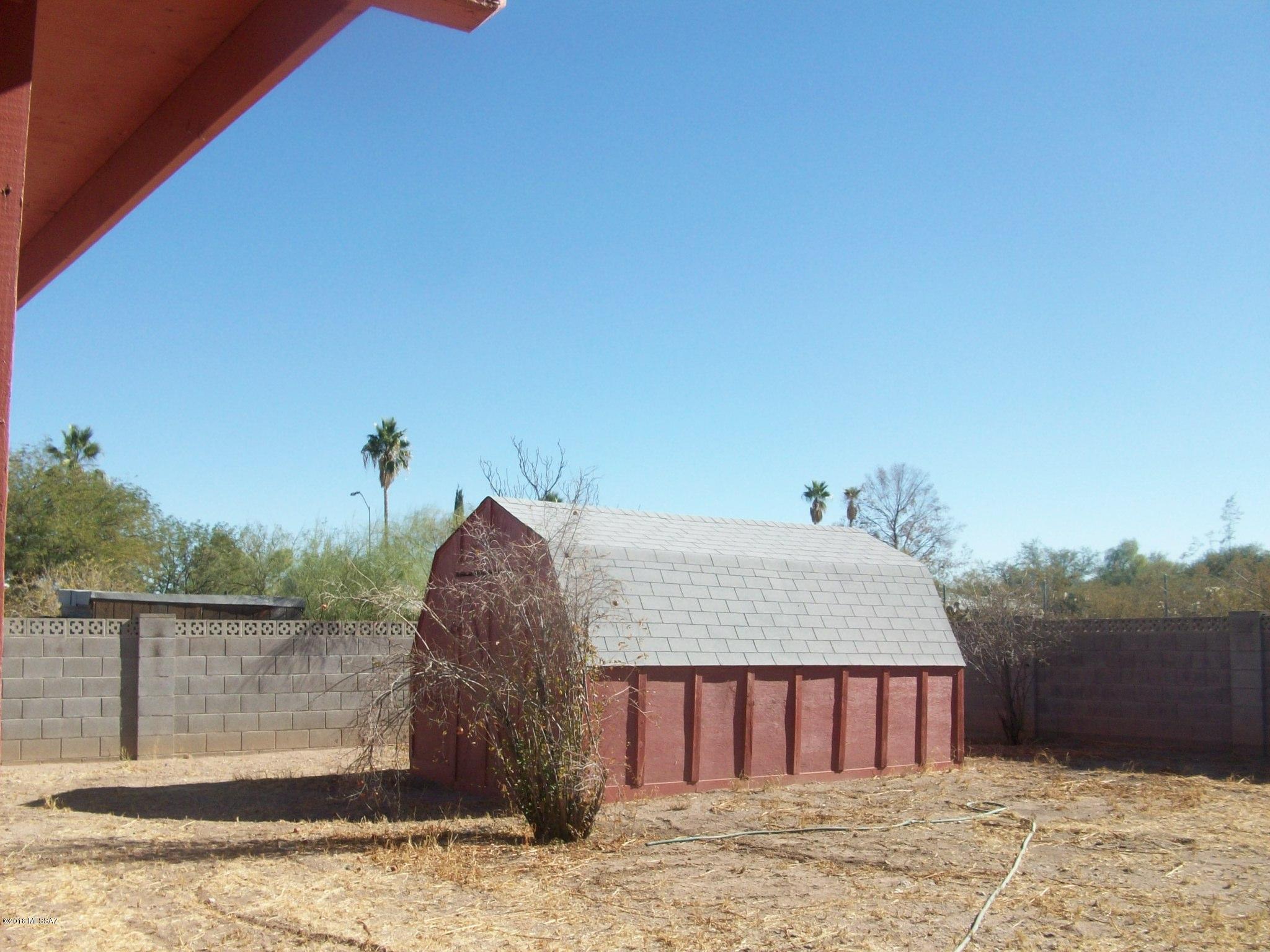 Los Reales Heights NO. 2 (1-138) - Residential Lease