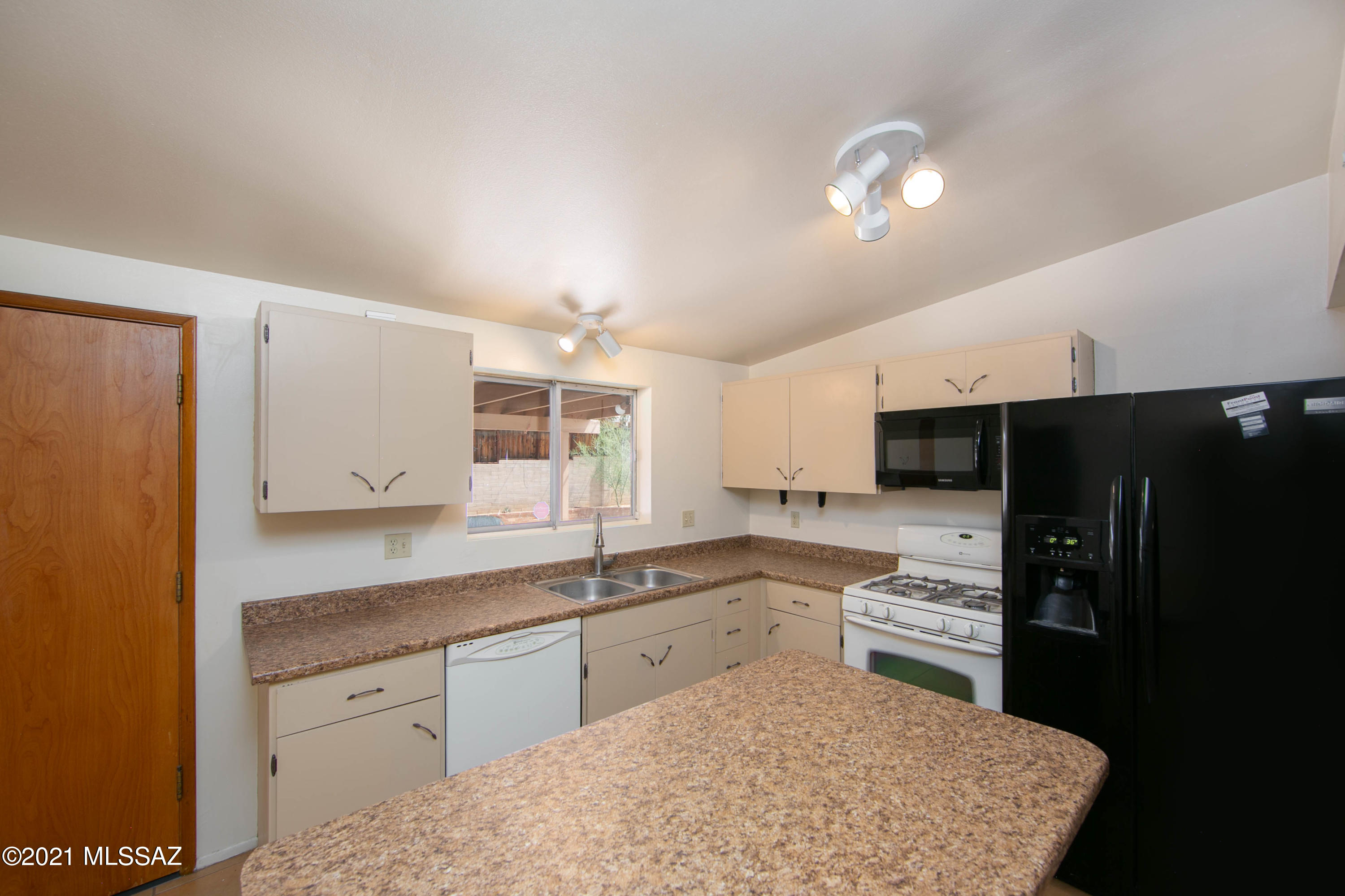 Centennial Park (1-160) - Residential