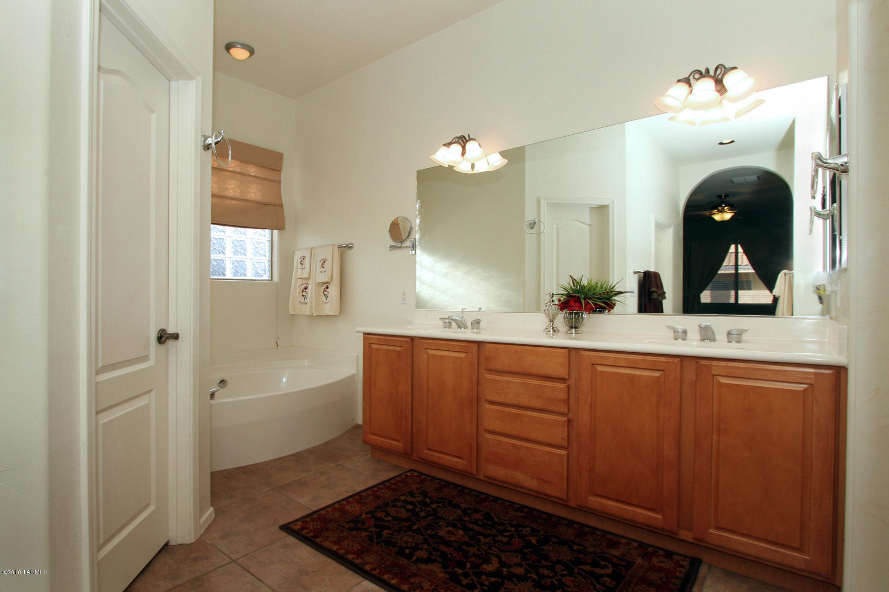 Black Horse (1-411) - Residential