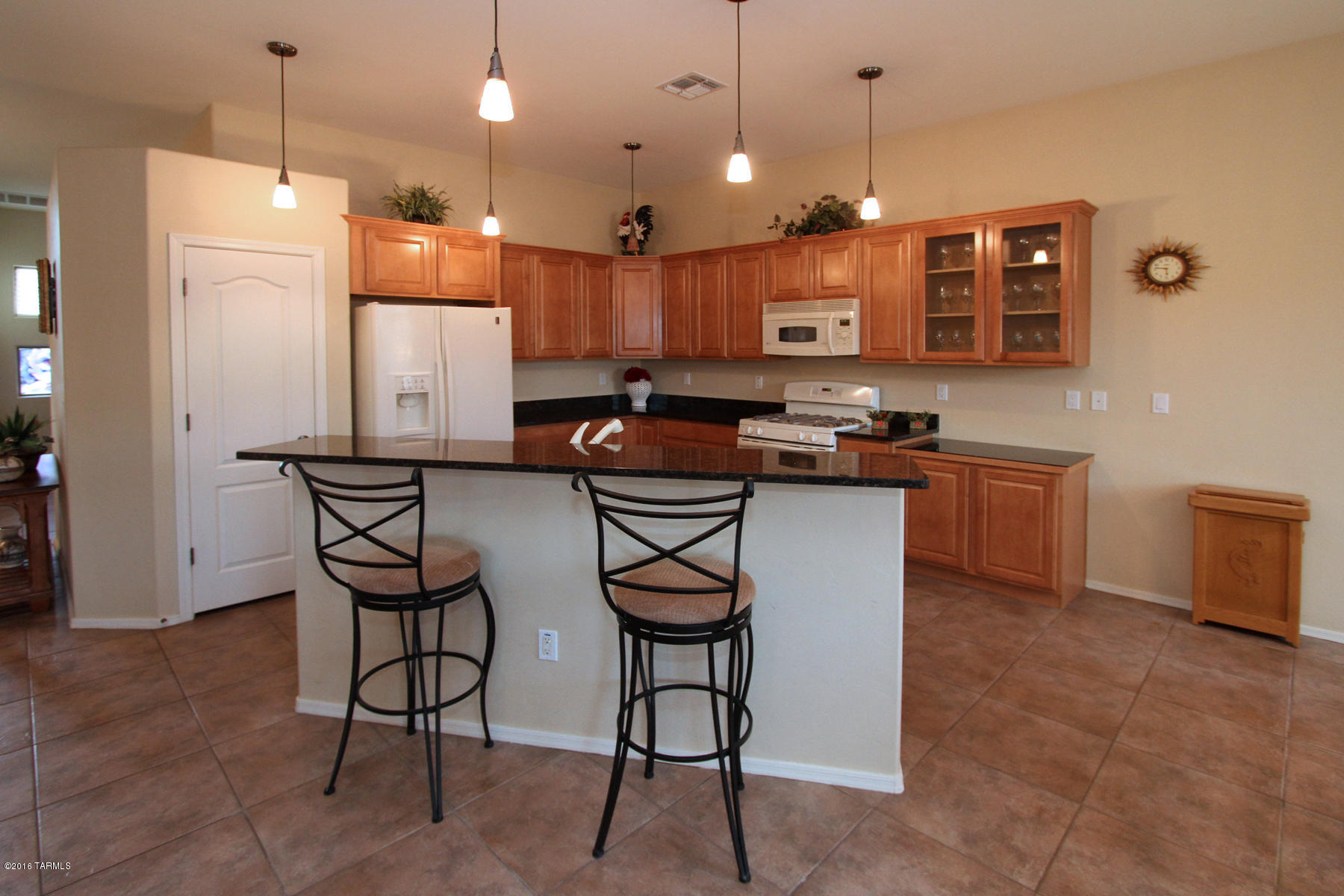 Black Horse (1-411) - Residential