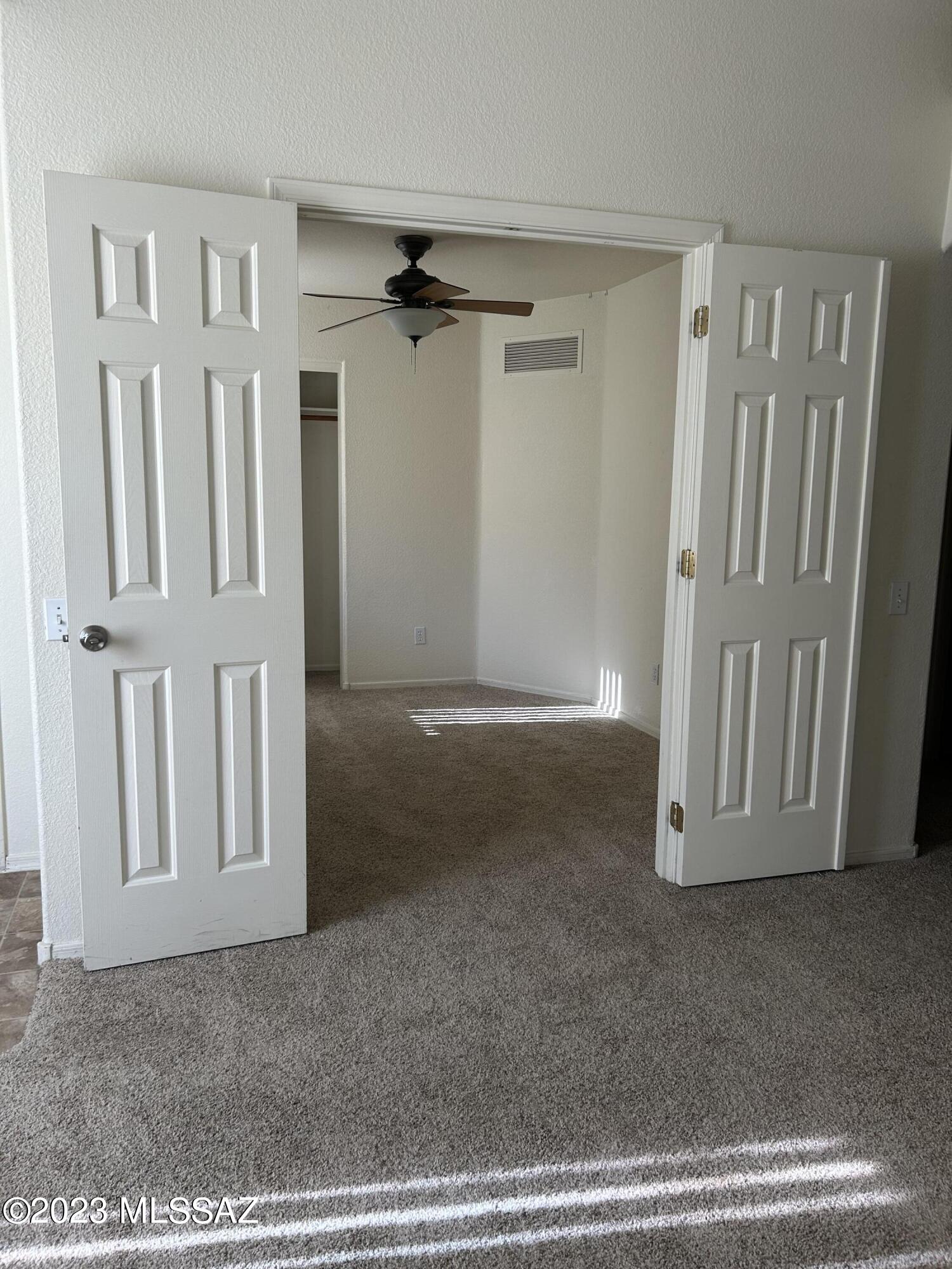 Bluffs (The) 2 - Residential Lease
