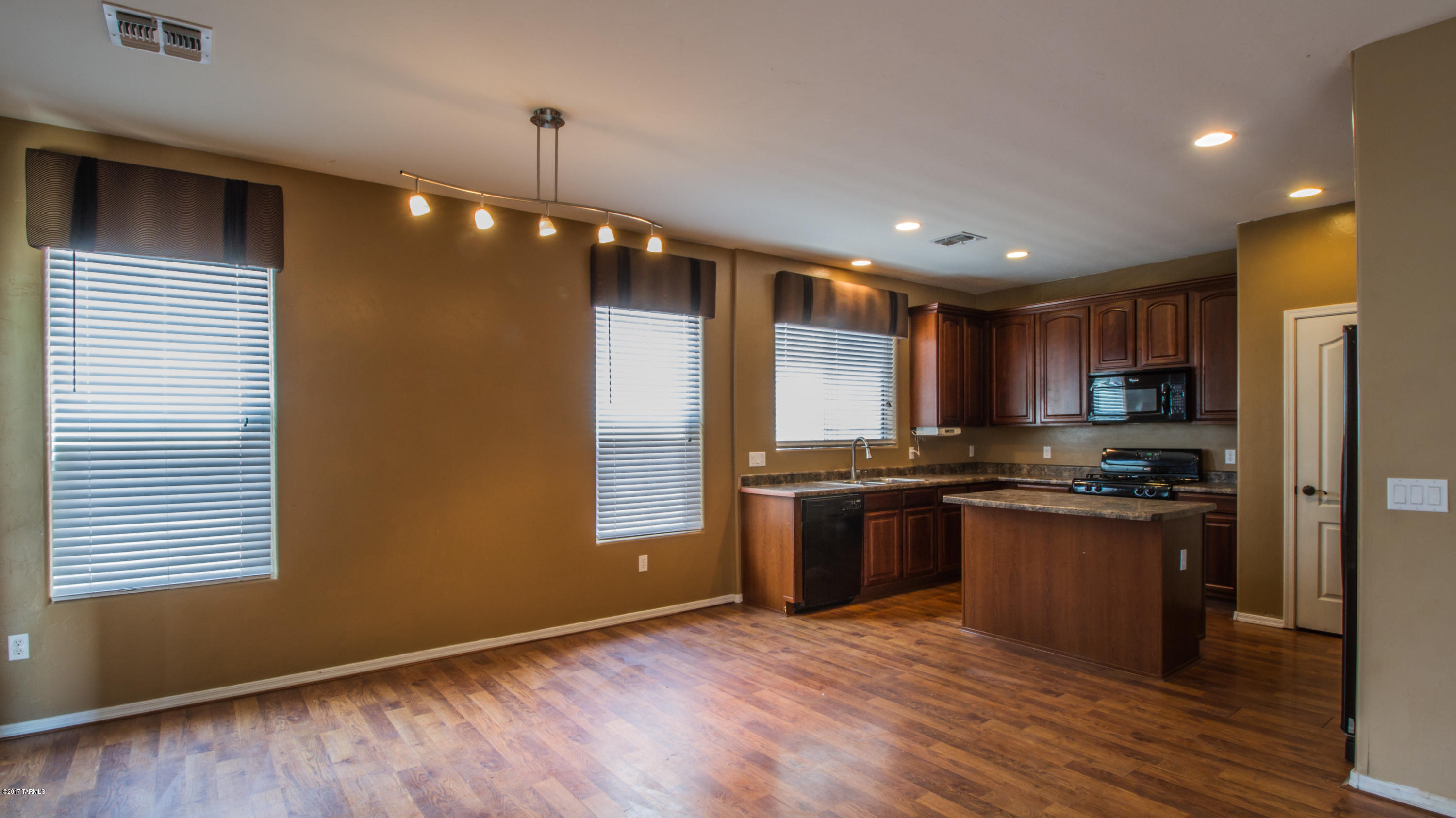 Liberty Village (1-94) - Residential Lease