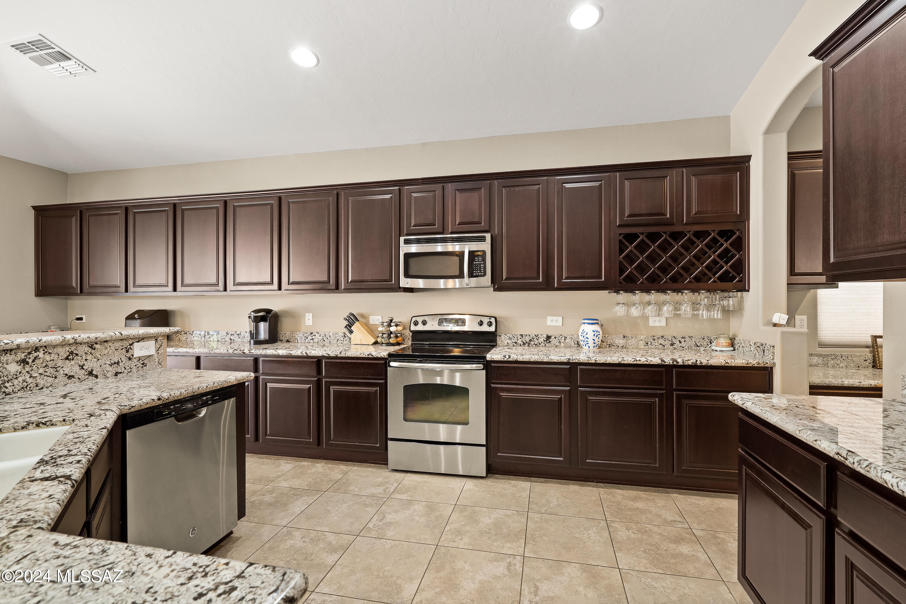 Tangerine Crossing (348-352) - Residential
