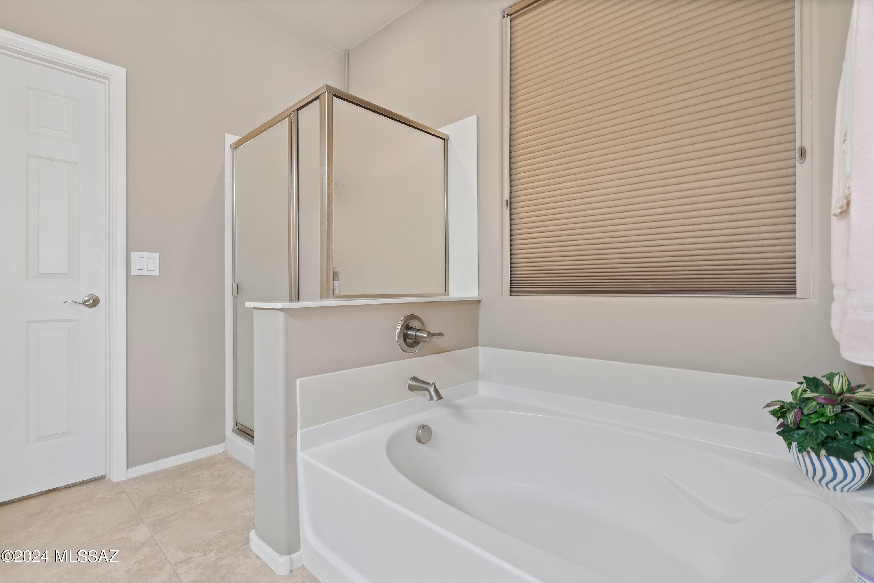 Tangerine Crossing (348-352) - Residential