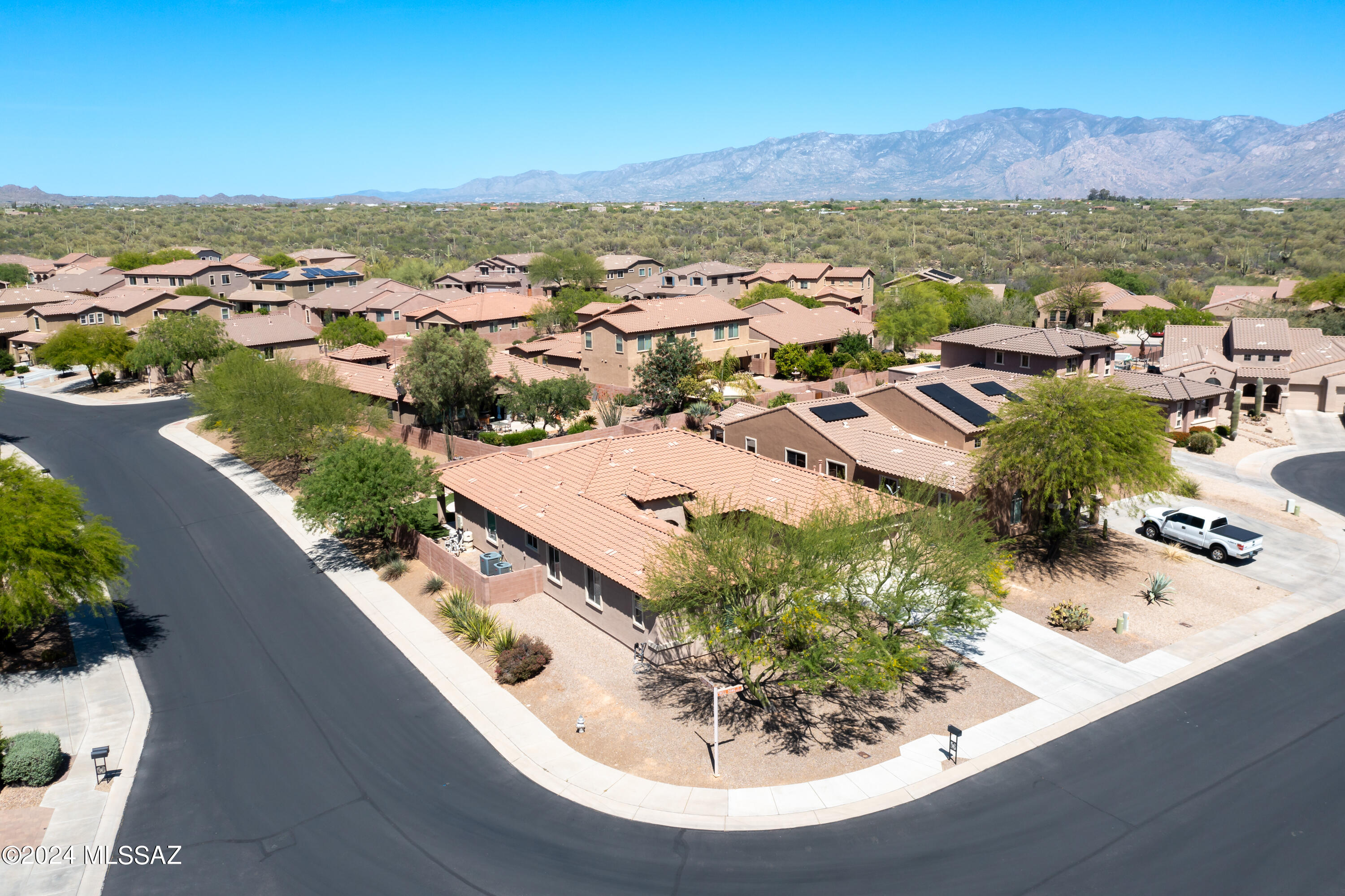 Tangerine Crossing (348-352) - Residential