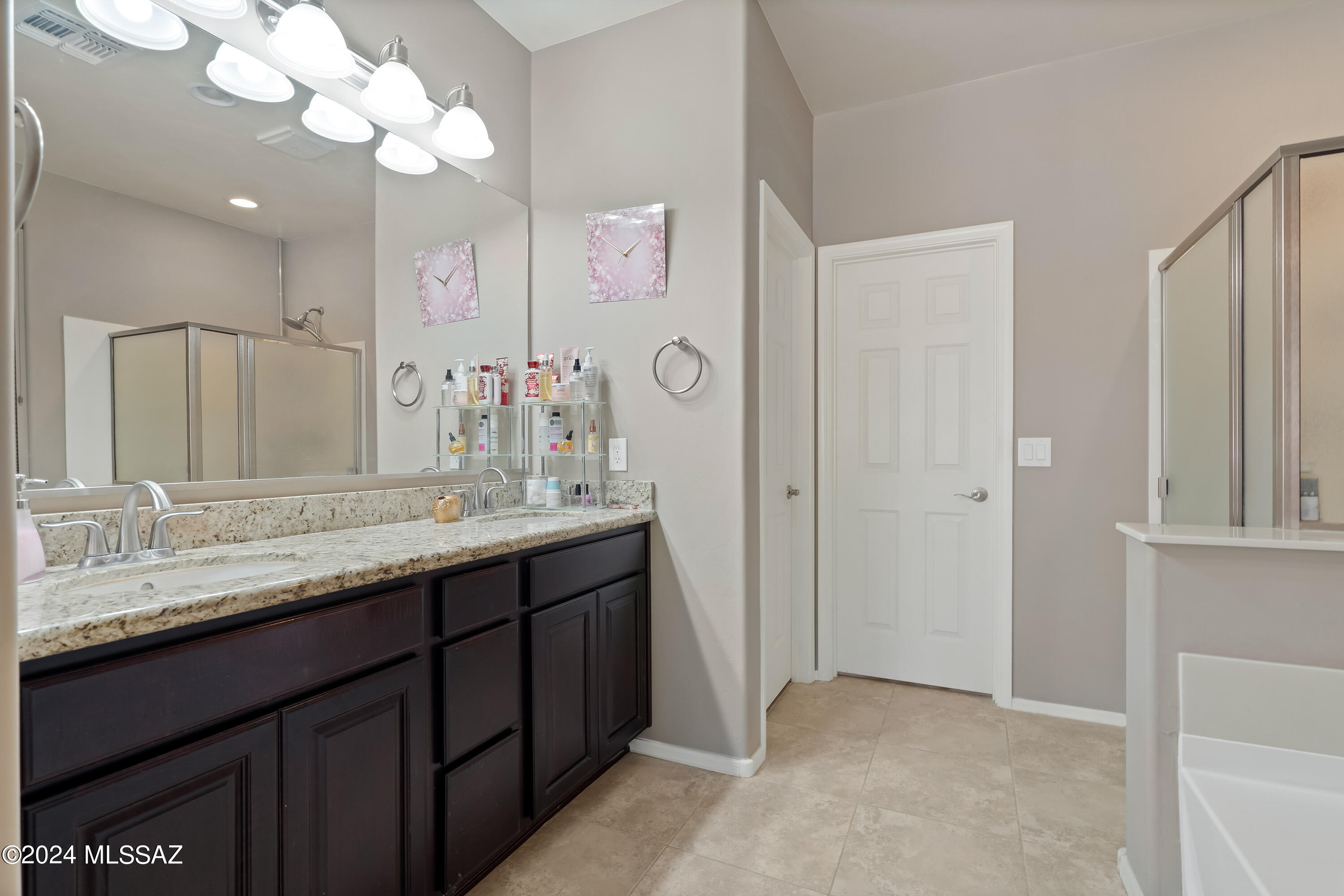 Tangerine Crossing (348-352) - Residential