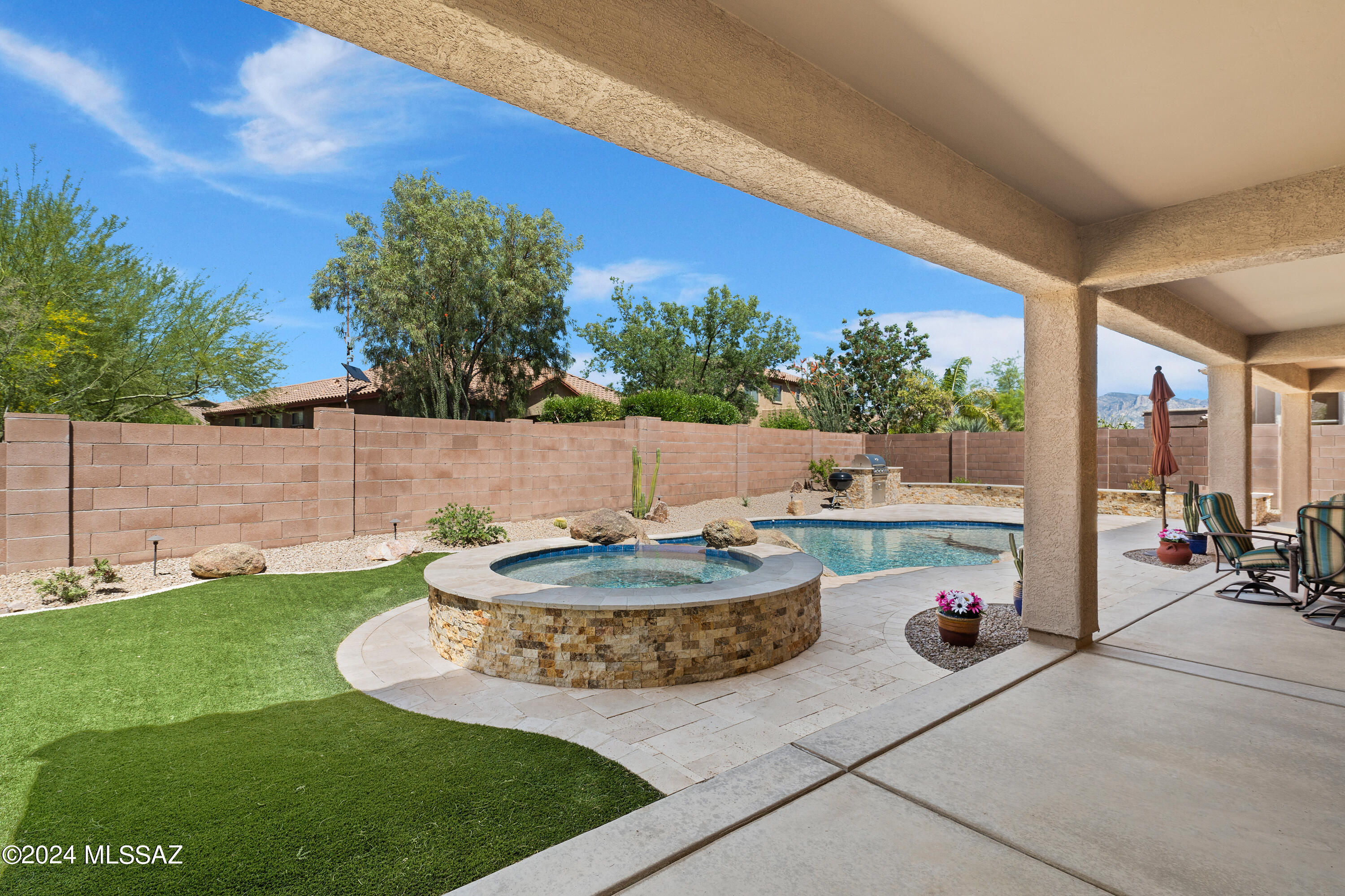 Tangerine Crossing (348-352) - Residential