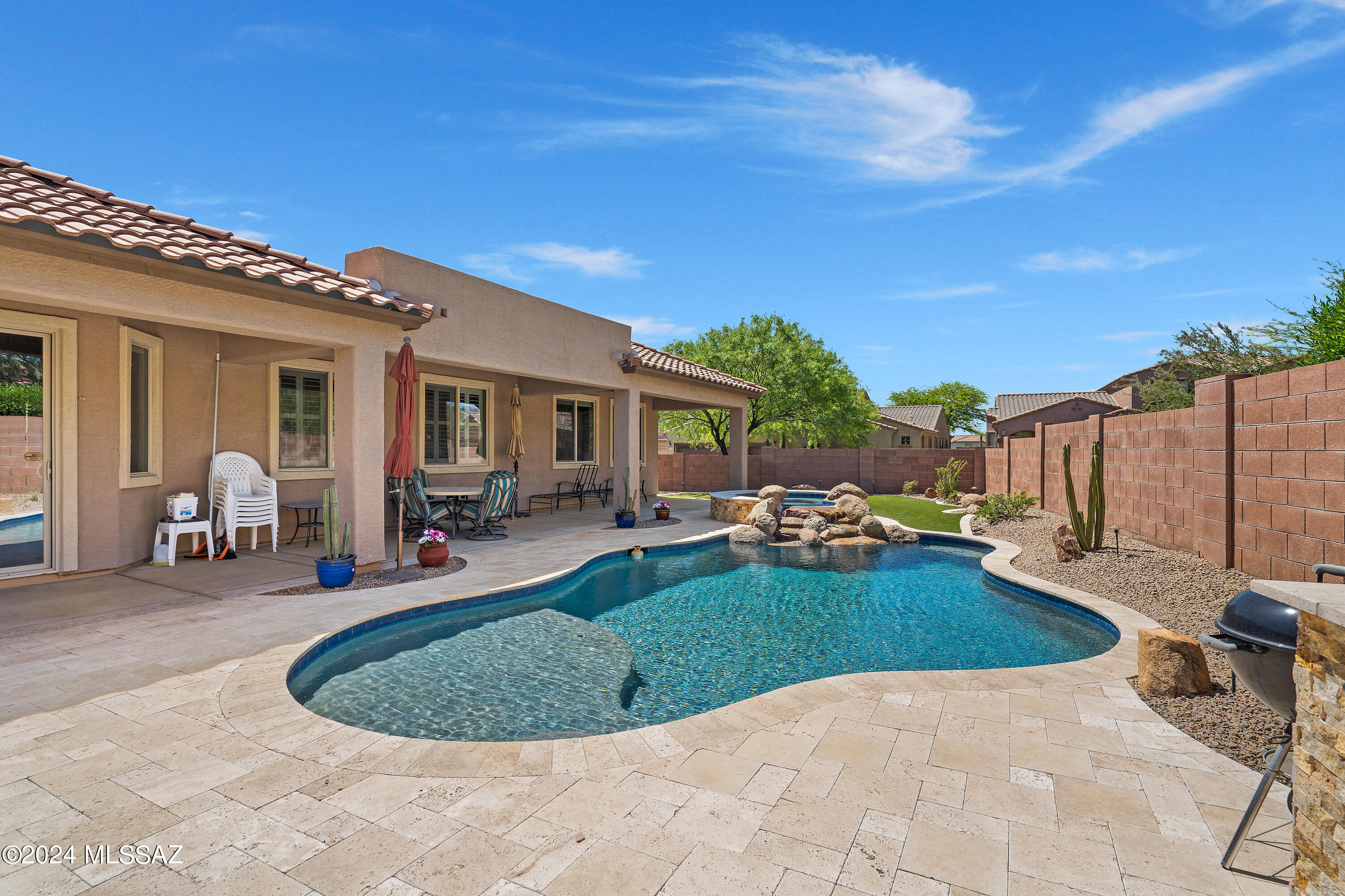 Tangerine Crossing (348-352) - Residential