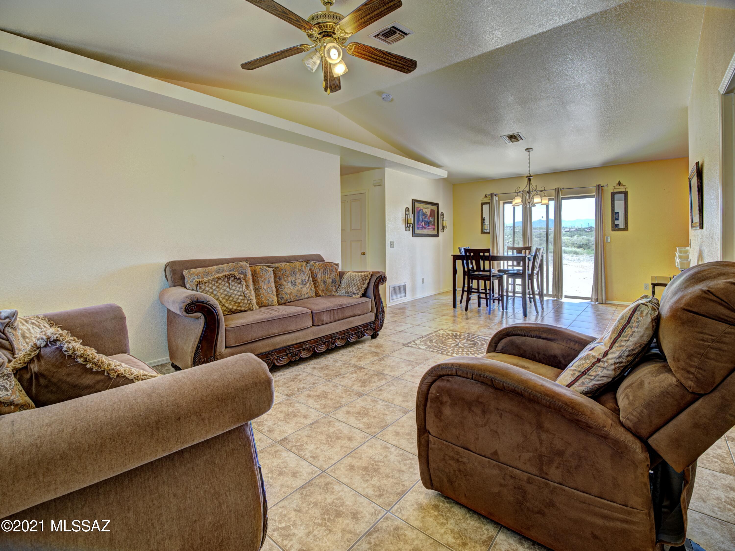 Rio Rico Ranchettes 12 - Residential
