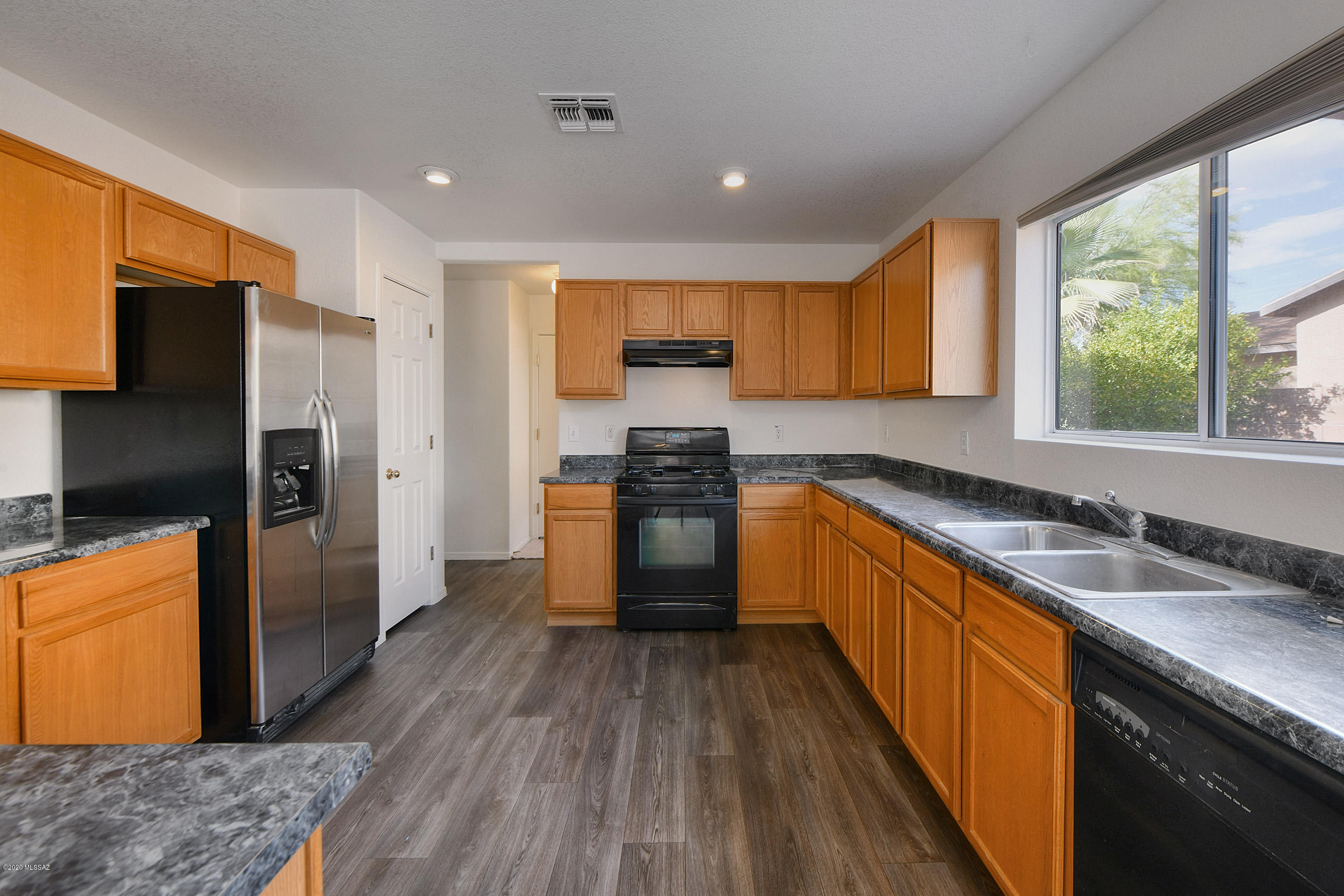 River Terrace (1-76) - Residential