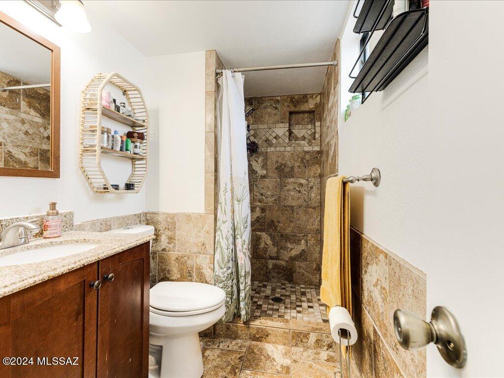 Orangewood Estates (110-212) - Residential