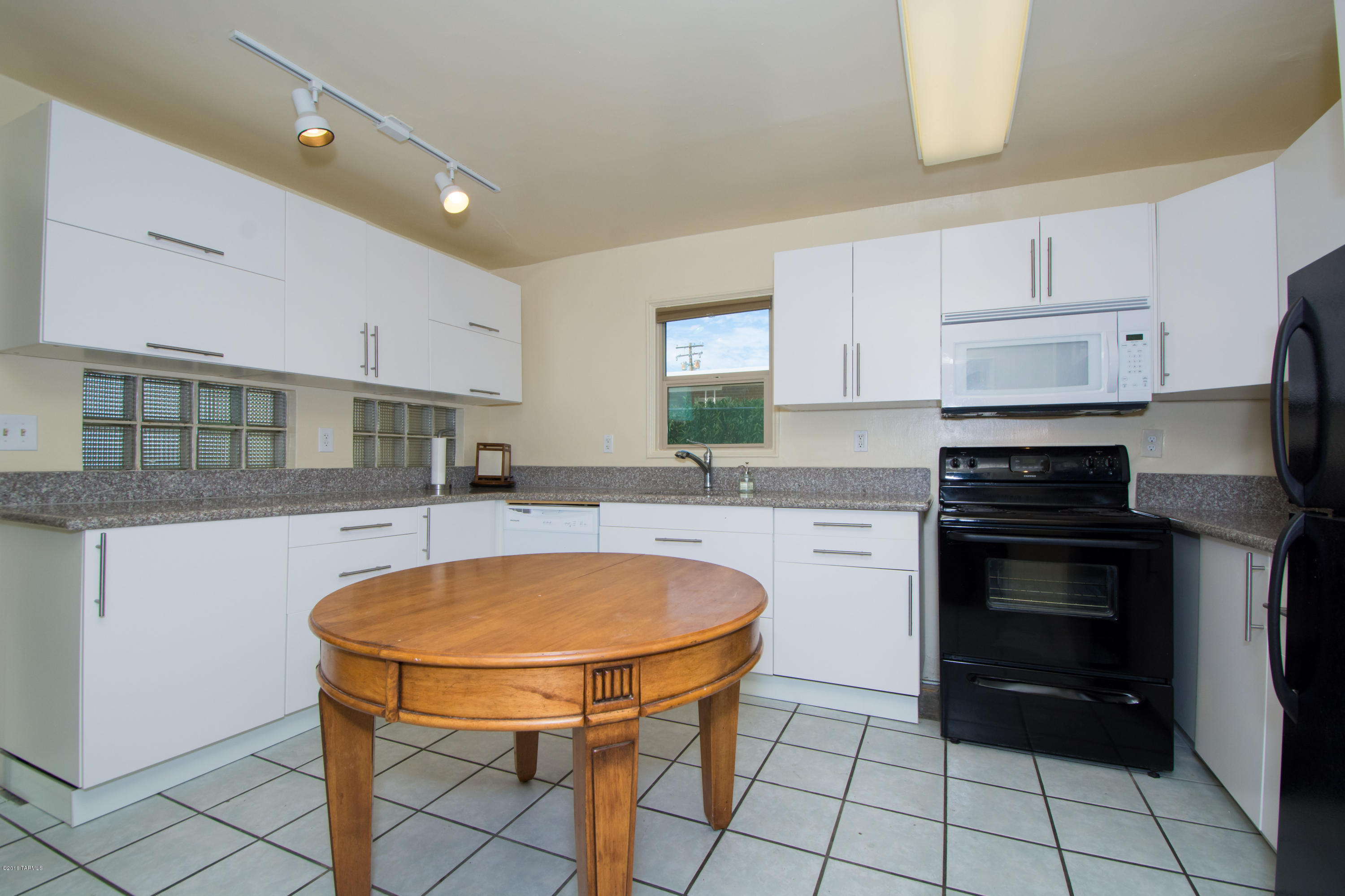 Speedway Place - Residential Income