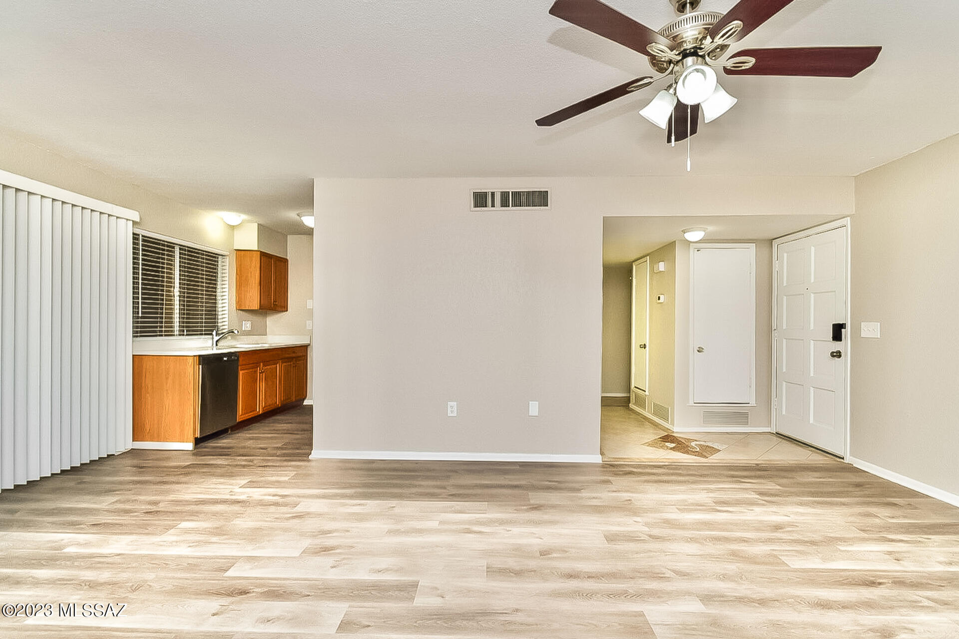 Lakecrest NO. 4 (1-80) - Residential Lease