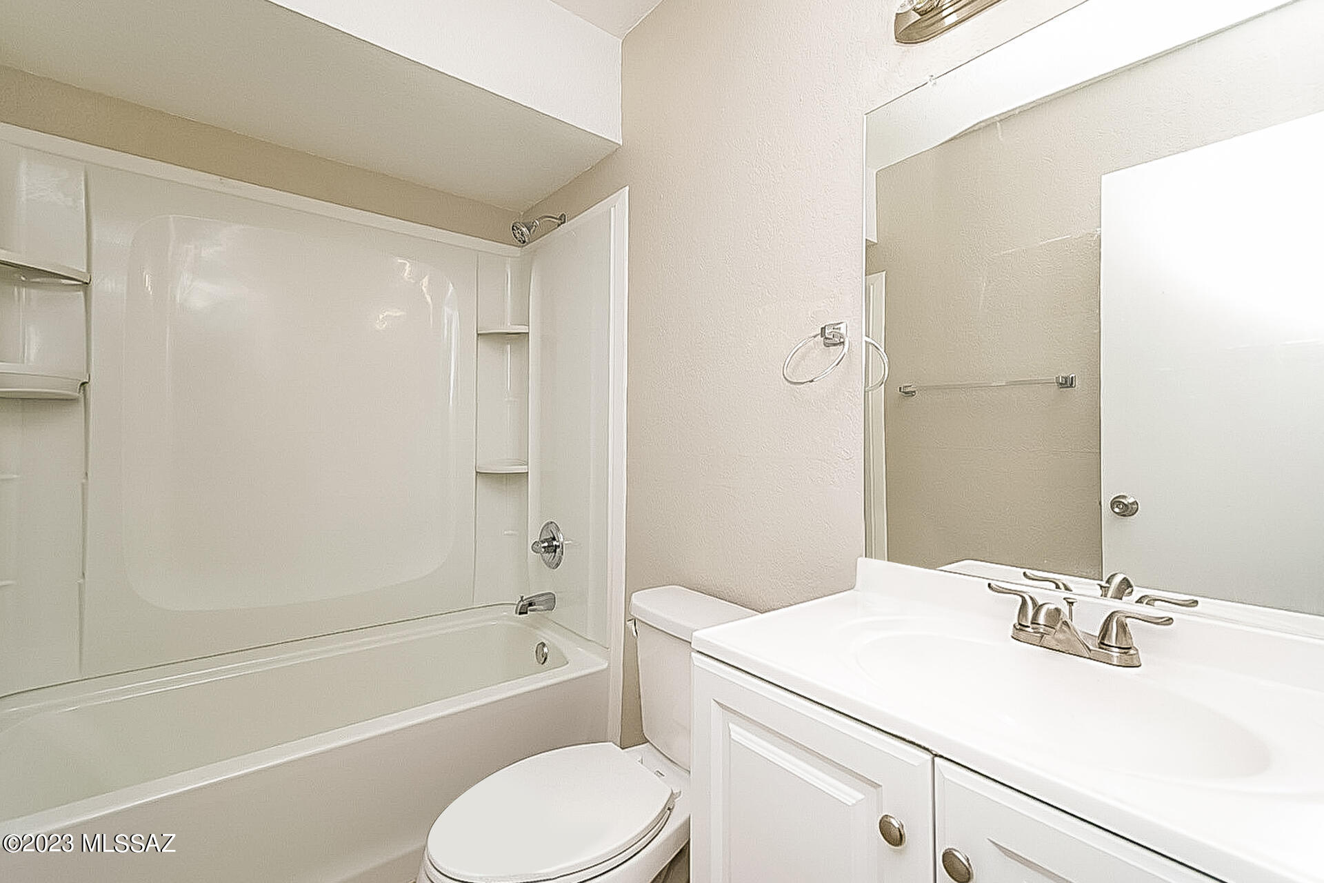 Lakecrest NO. 4 (1-80) - Residential Lease