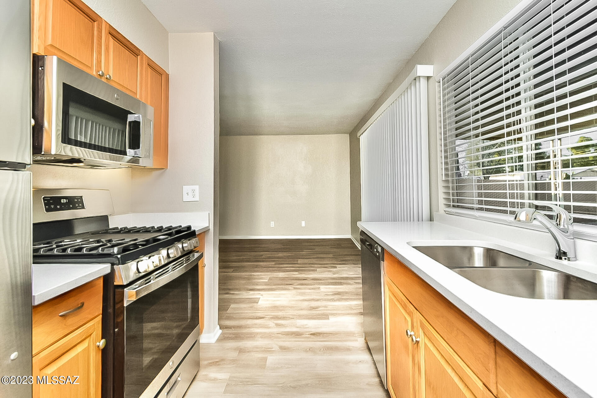 Lakecrest NO. 4 (1-80) - Residential Lease