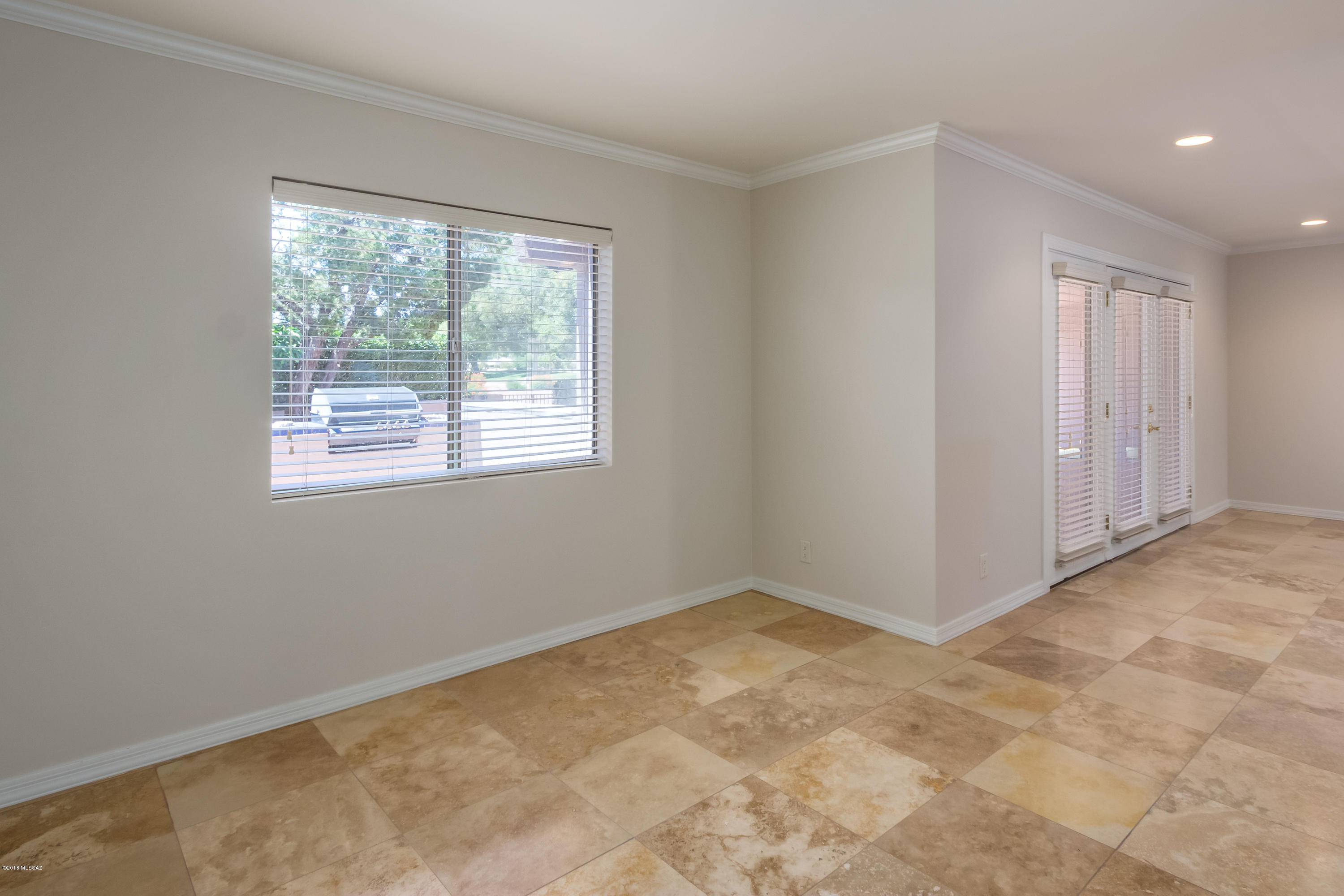 Casas De Oro(1-2) - Residential