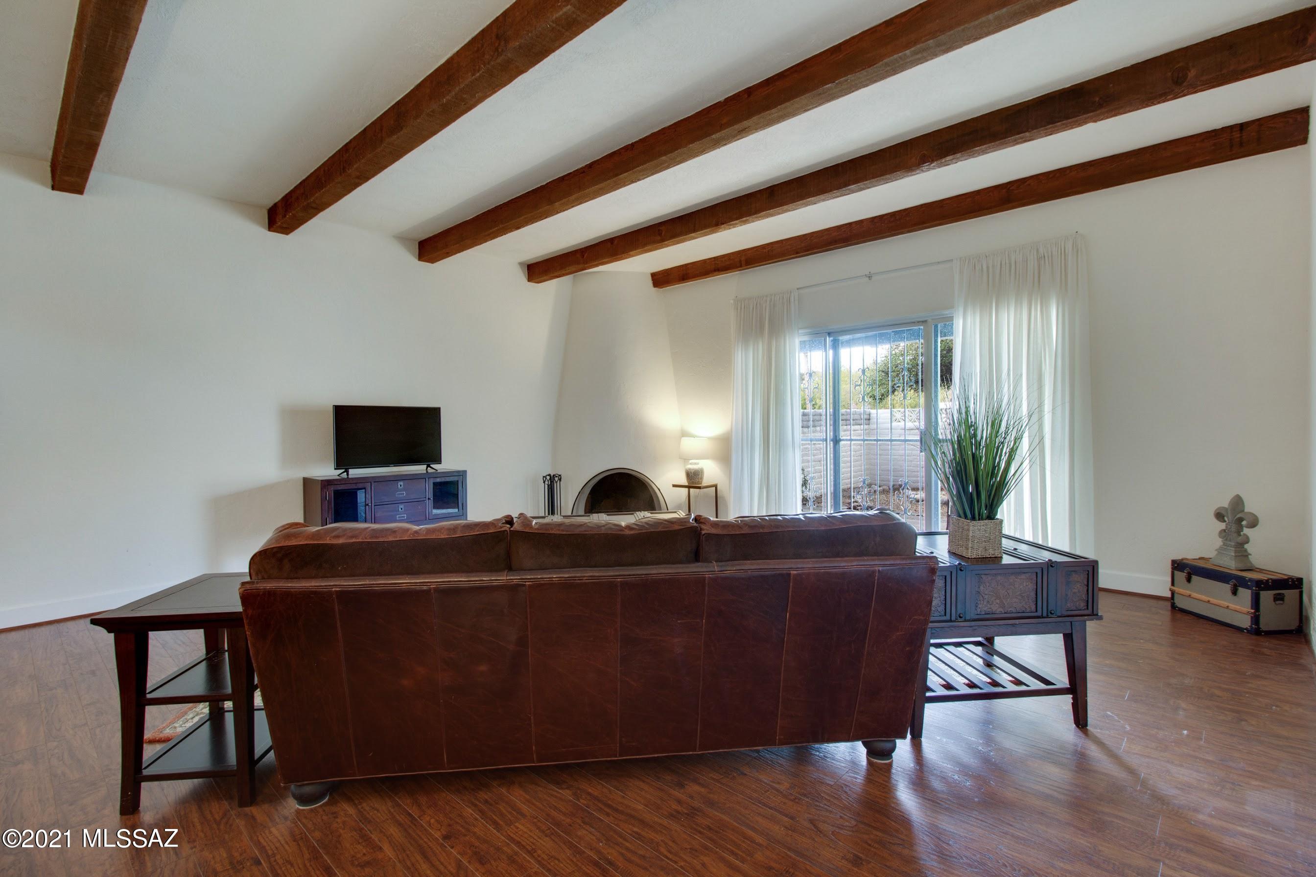 Casas Esplendora (1-24) - Residential