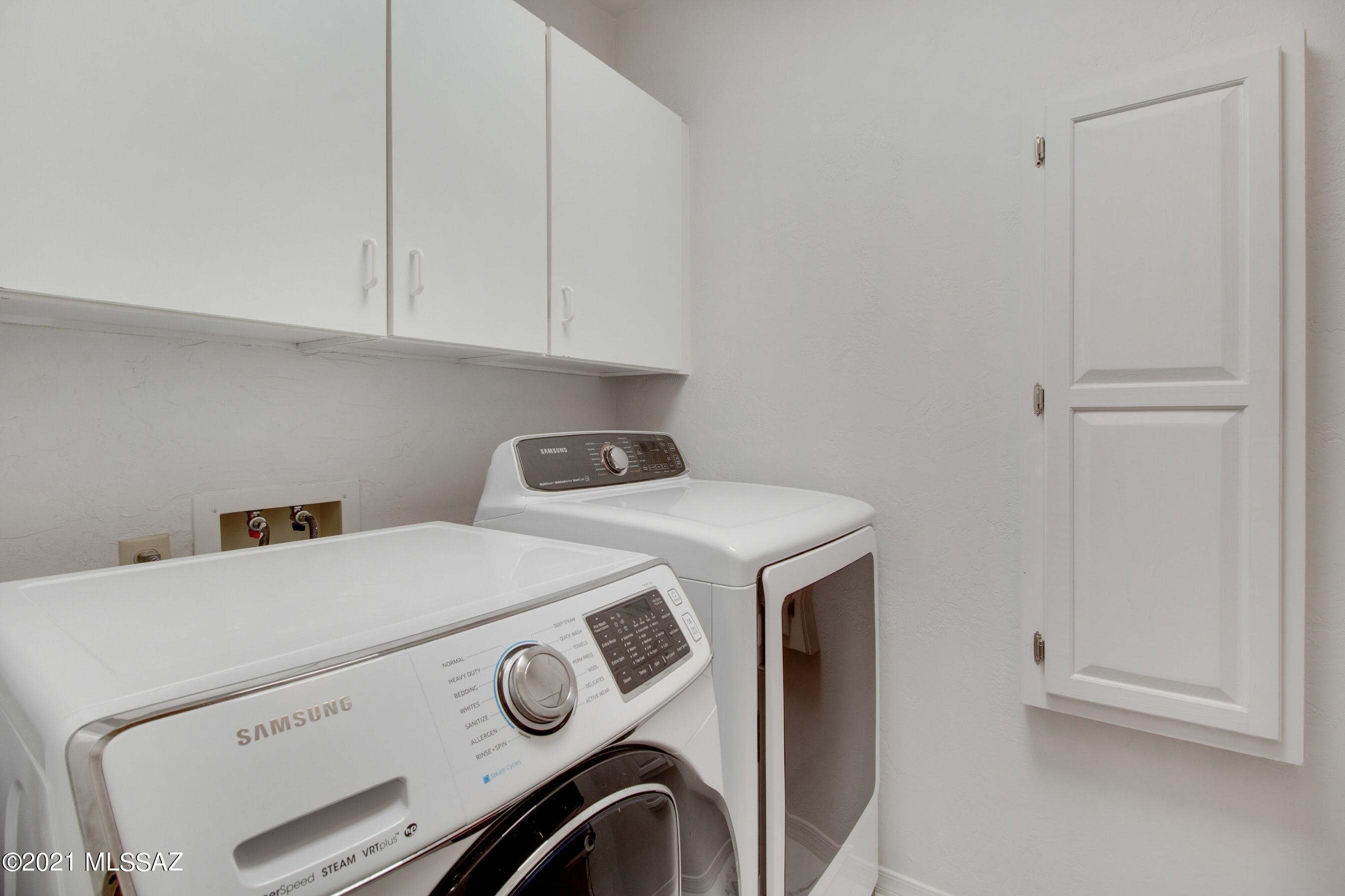 Casas Esplendora (1-24) - Residential