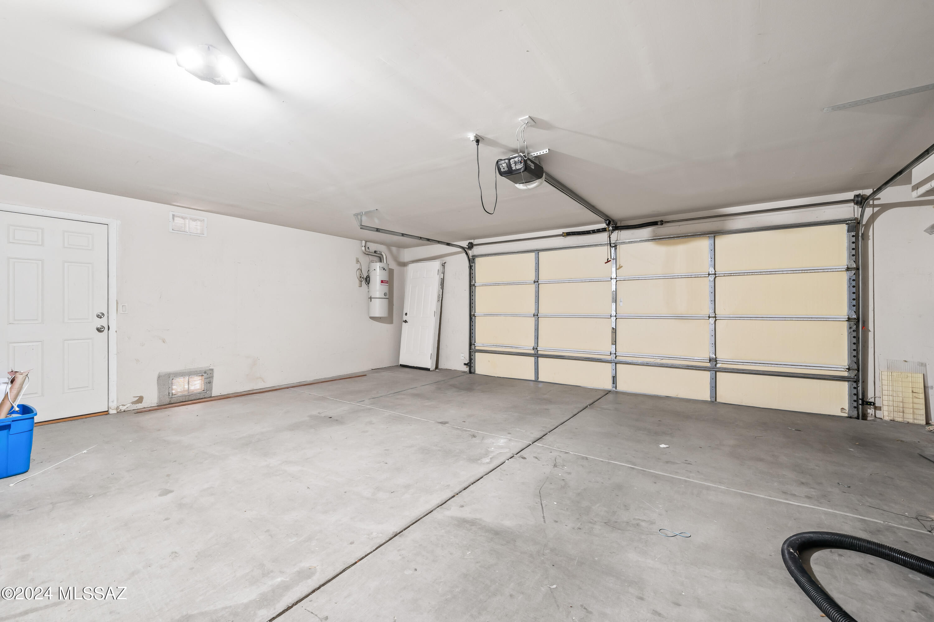 La Villa At Pantano (1-37) - Residential
