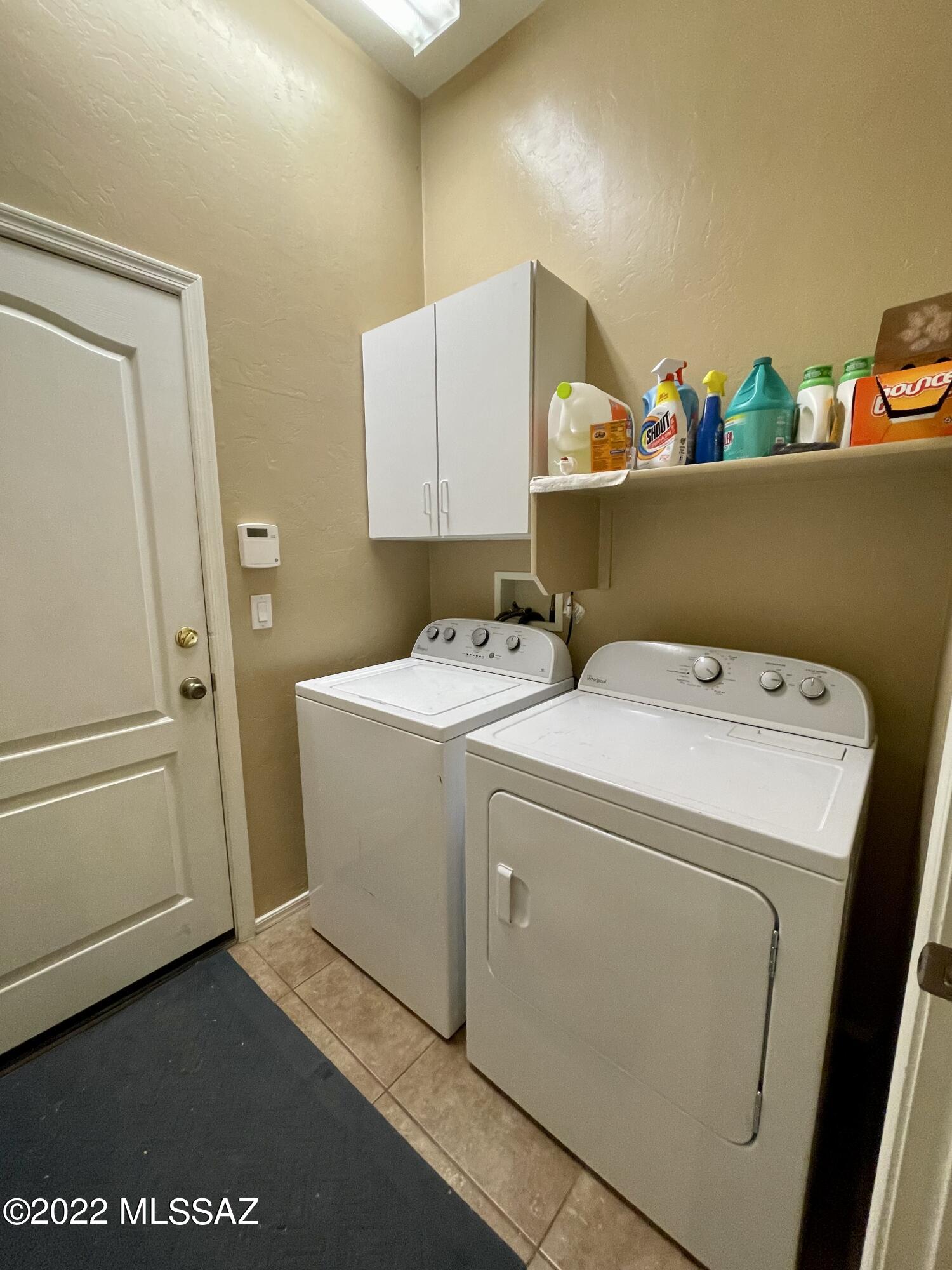 Amber Crest (1-123) - Residential Lease