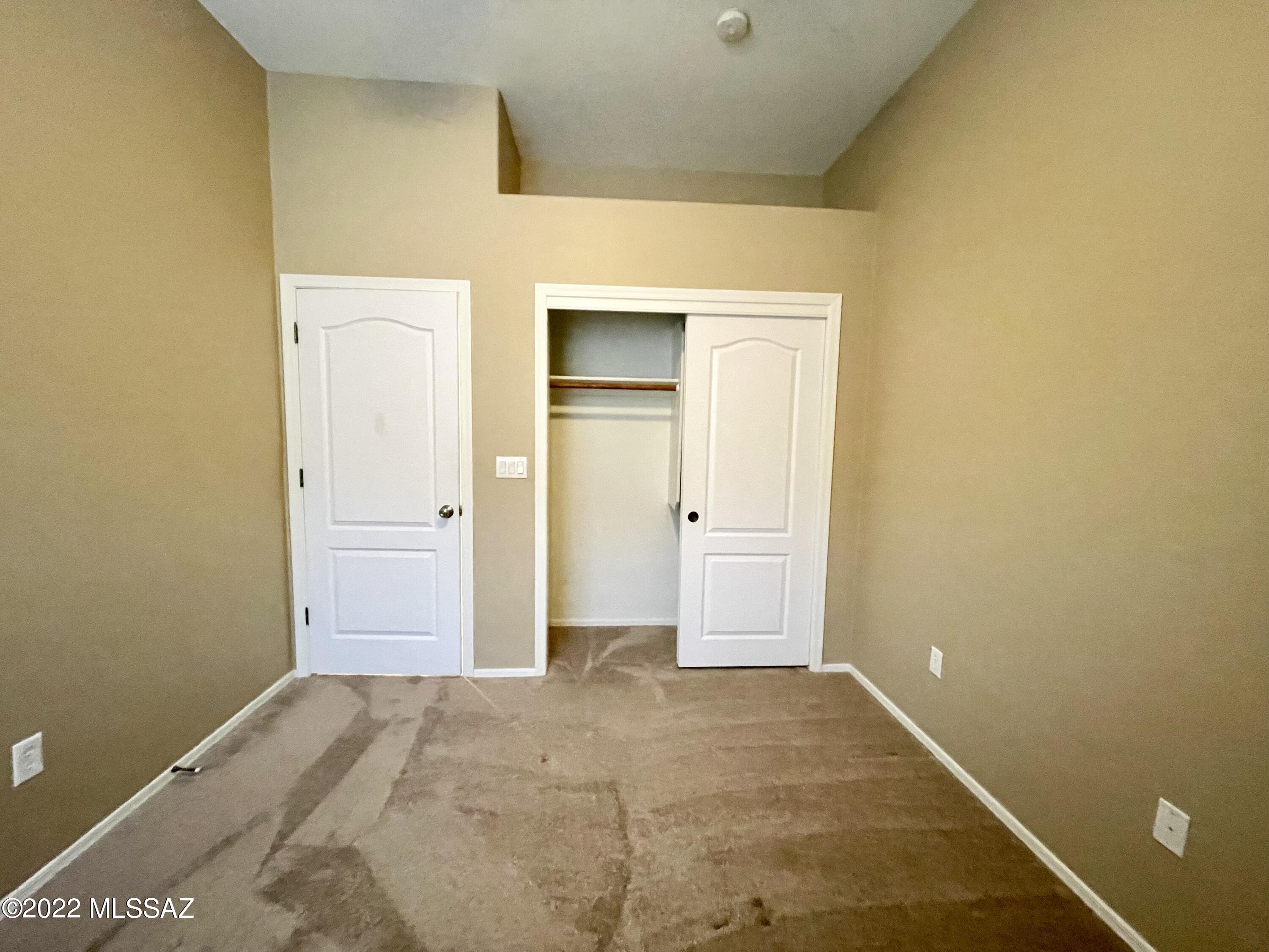 Amber Crest (1-123) - Residential Lease