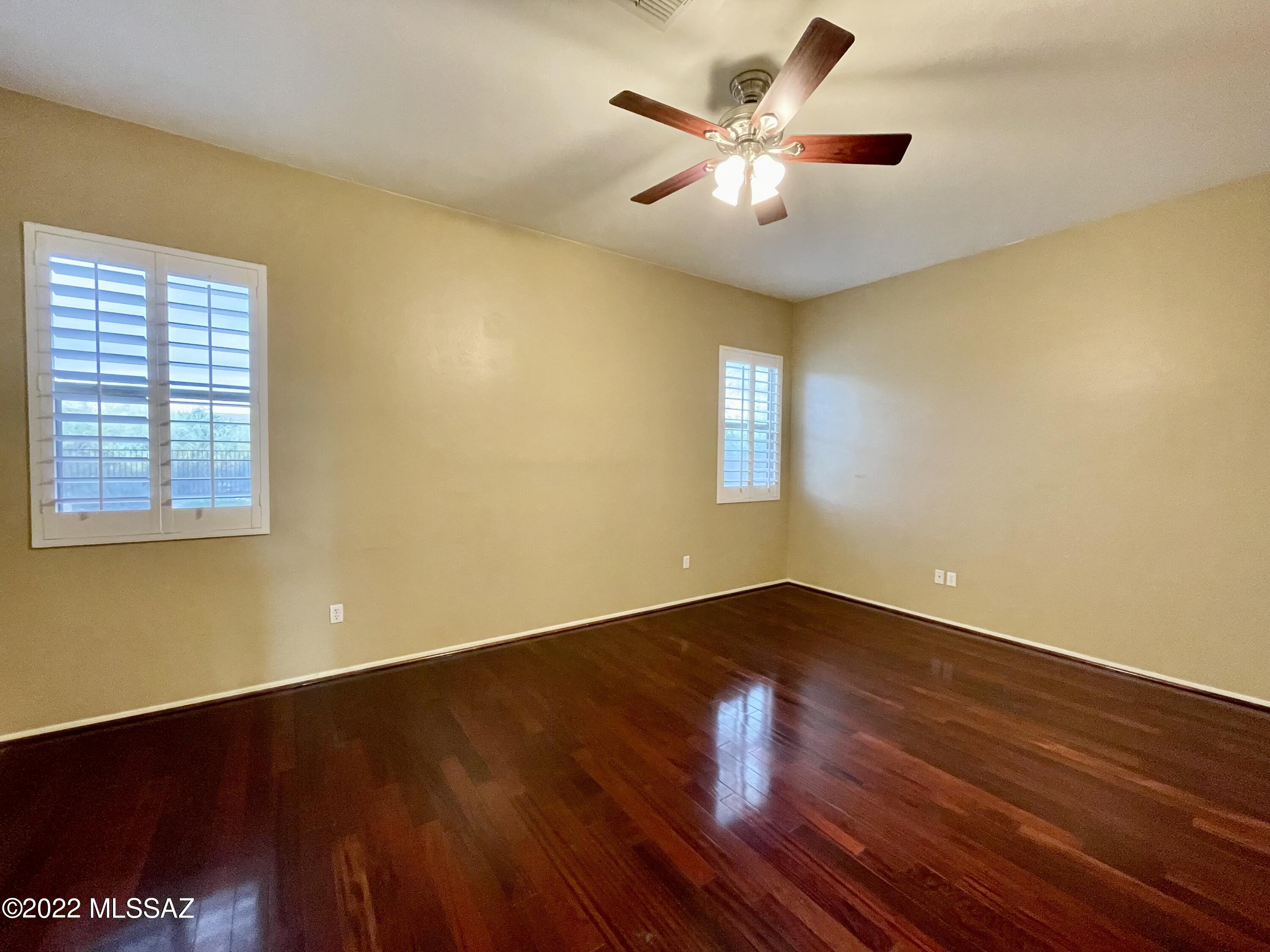 Amber Crest (1-123) - Residential Lease