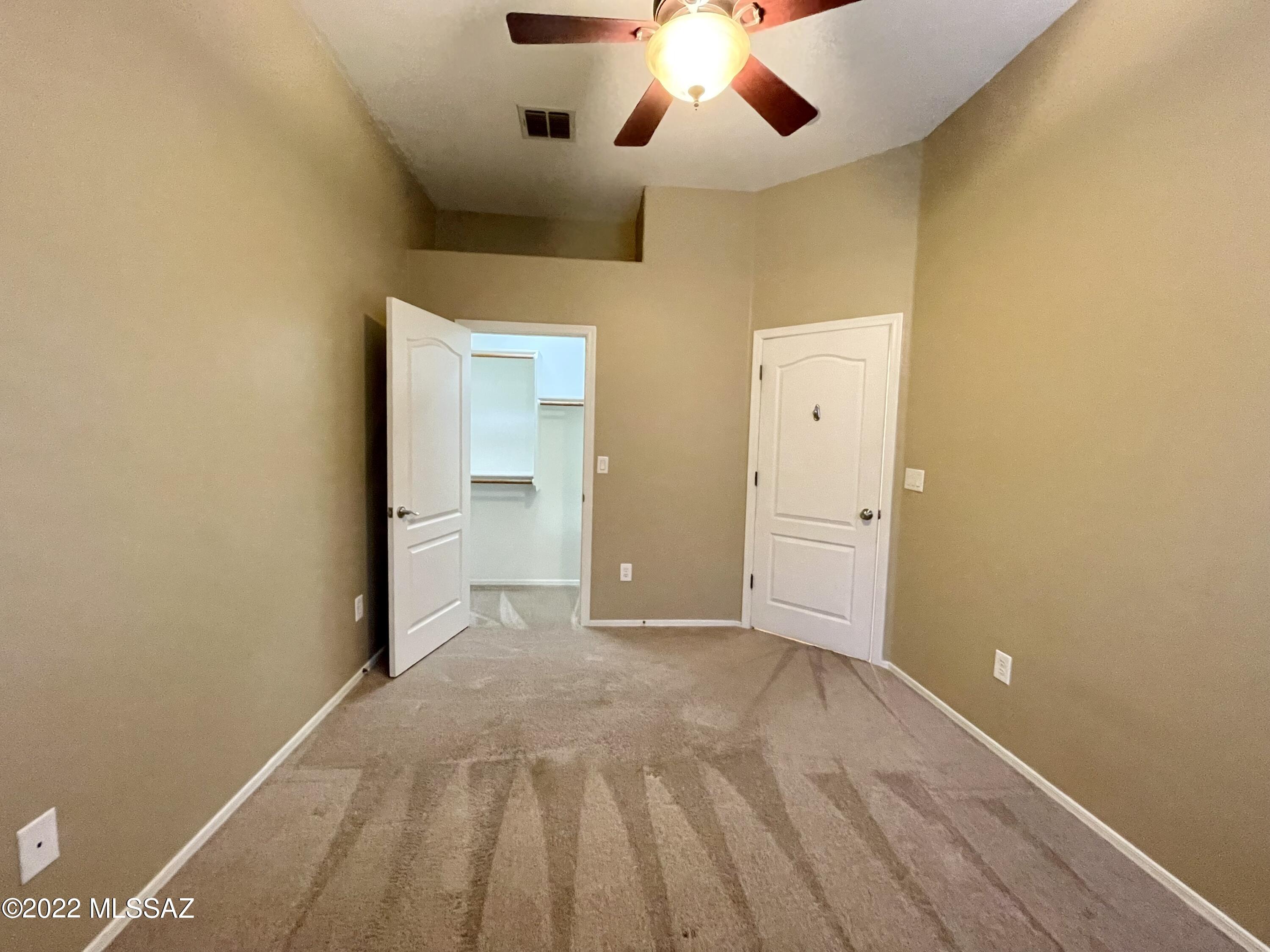 Amber Crest (1-123) - Residential Lease