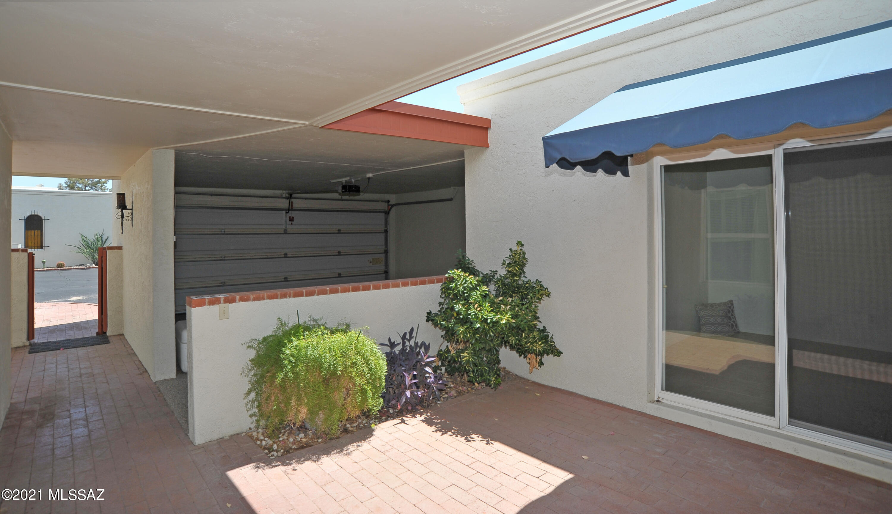 Colonia Verde (1-12) - Residential
