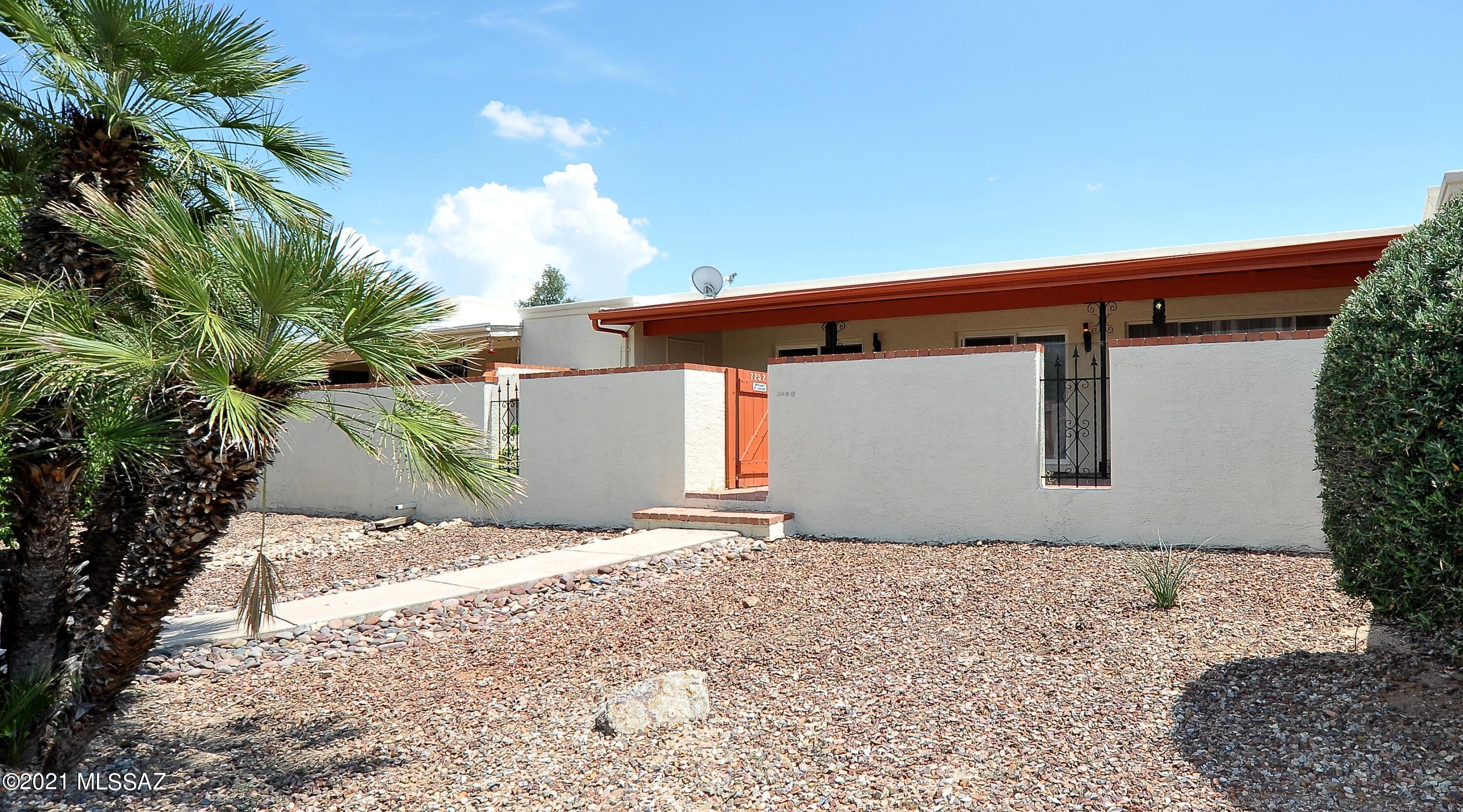 Colonia Verde (1-12) - Residential
