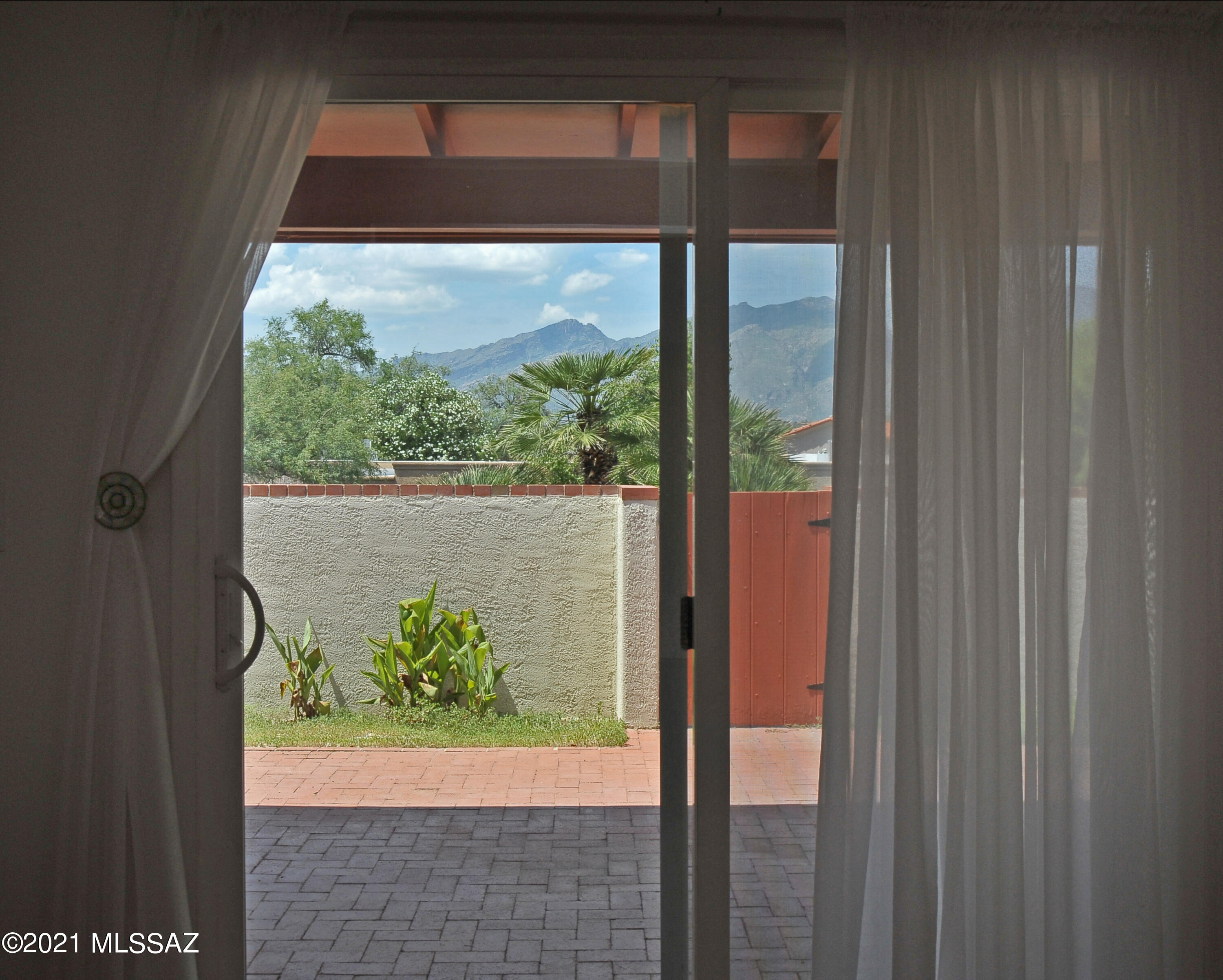 Colonia Verde (1-12) - Residential
