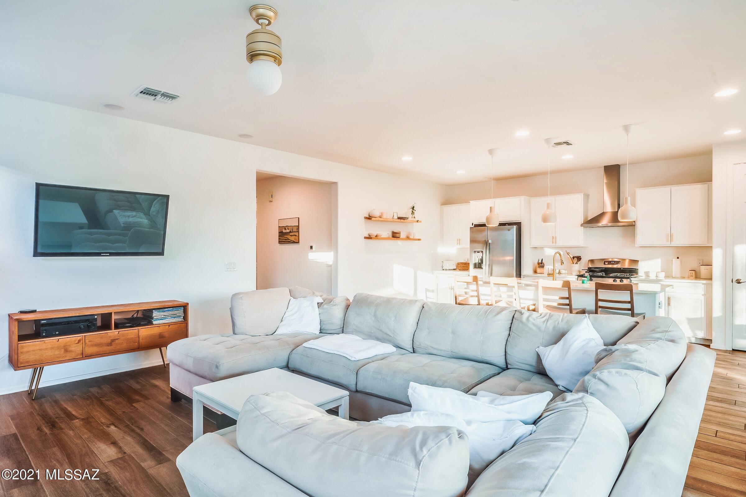 Santa Rita Ranch III SQ20141350560 - Residential