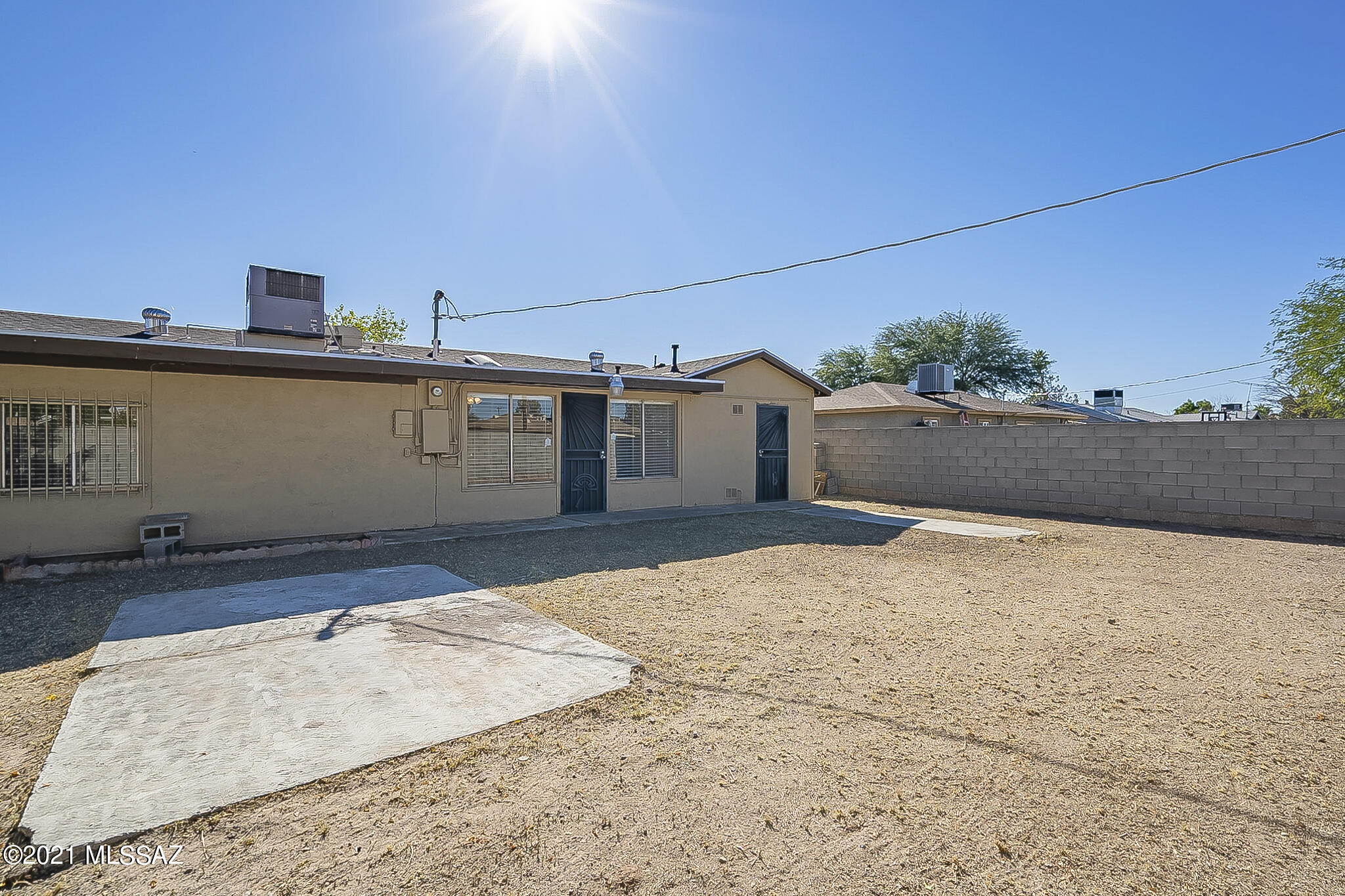 Mission Manor NO. 4 - Residential