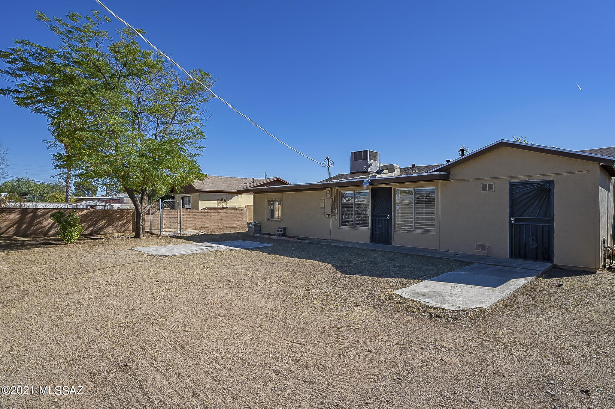 Mission Manor NO. 4 - Residential