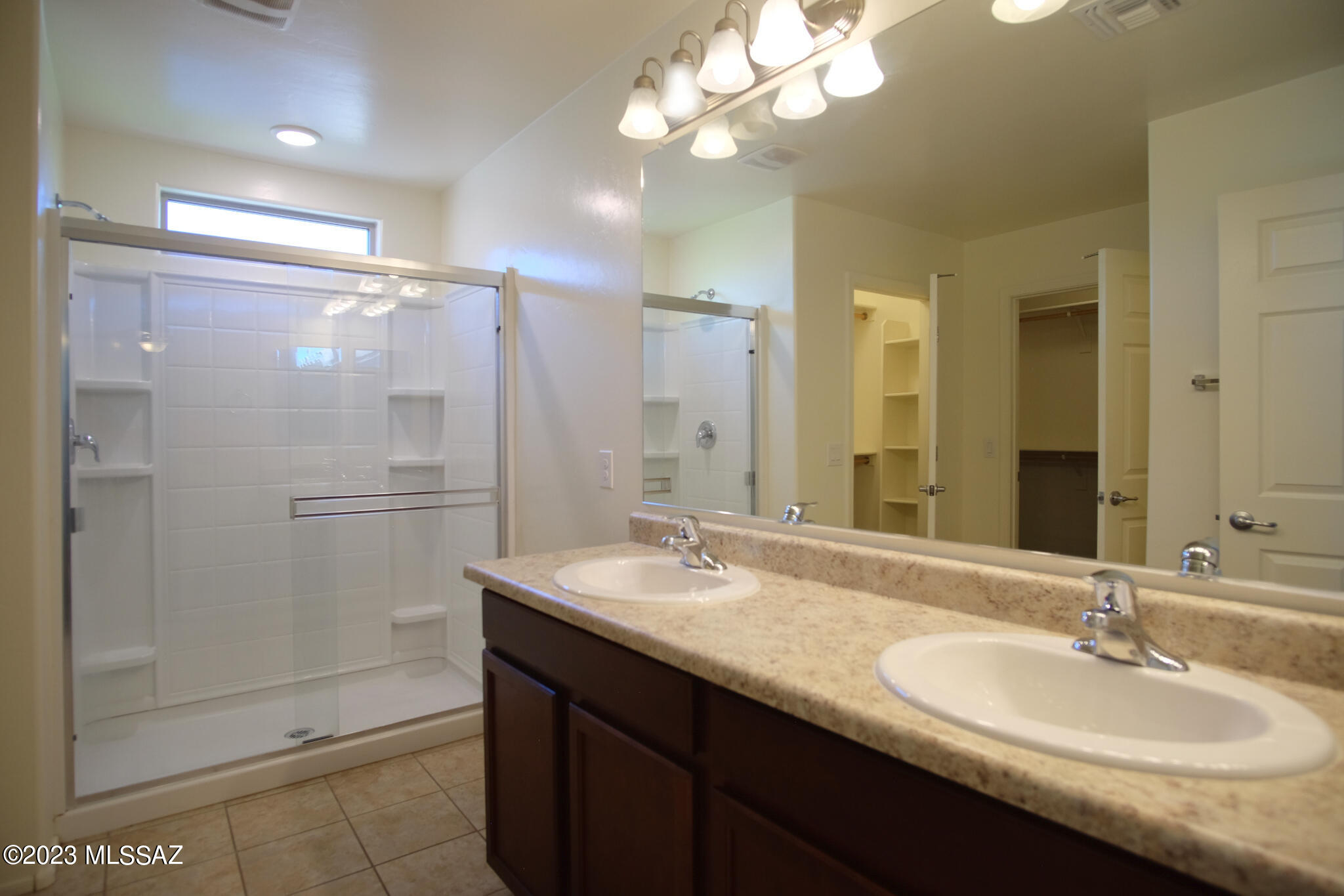 Vista Montana Estates - Residential Lease