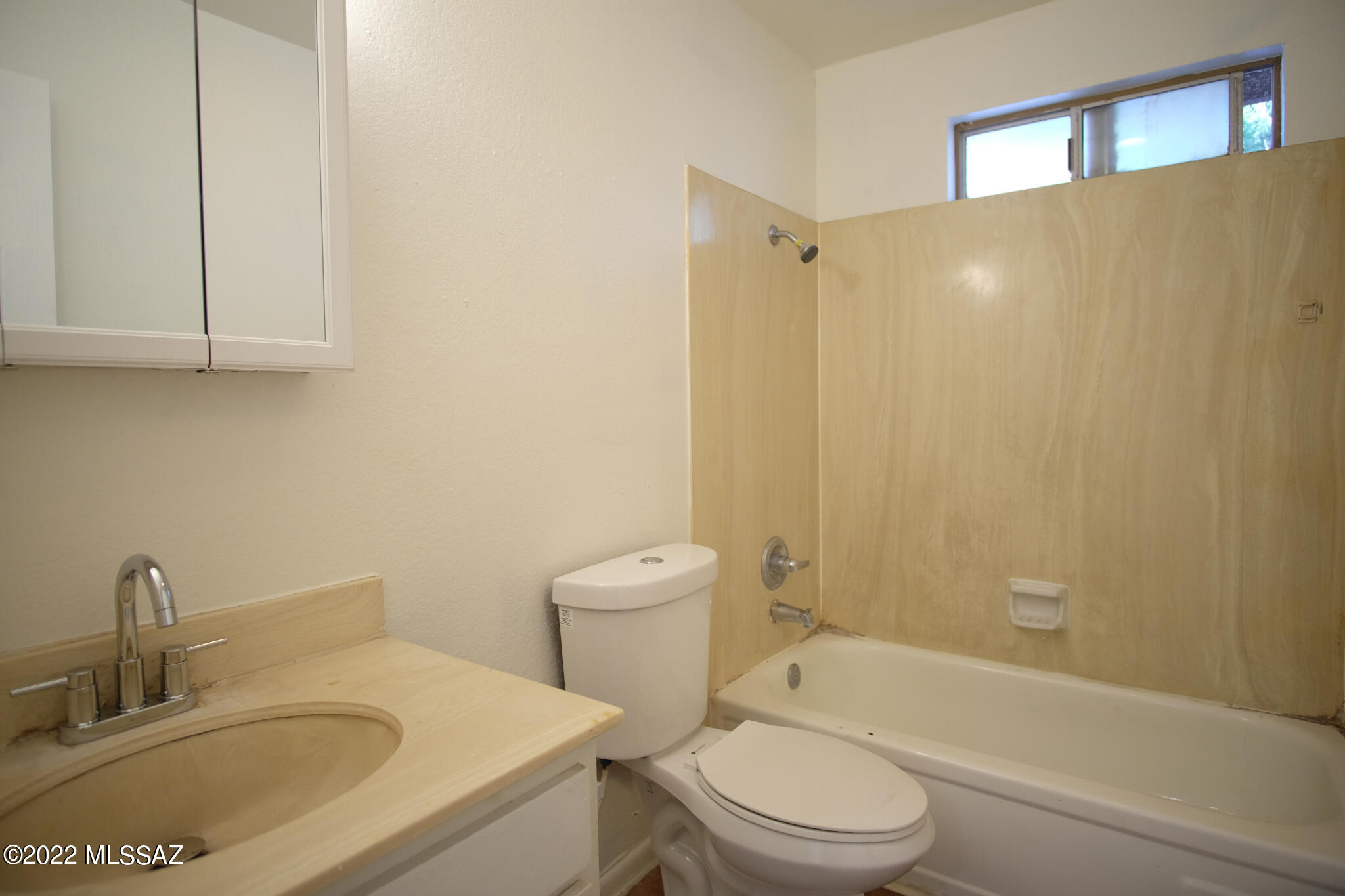 Geobelle's Est - Residential Lease