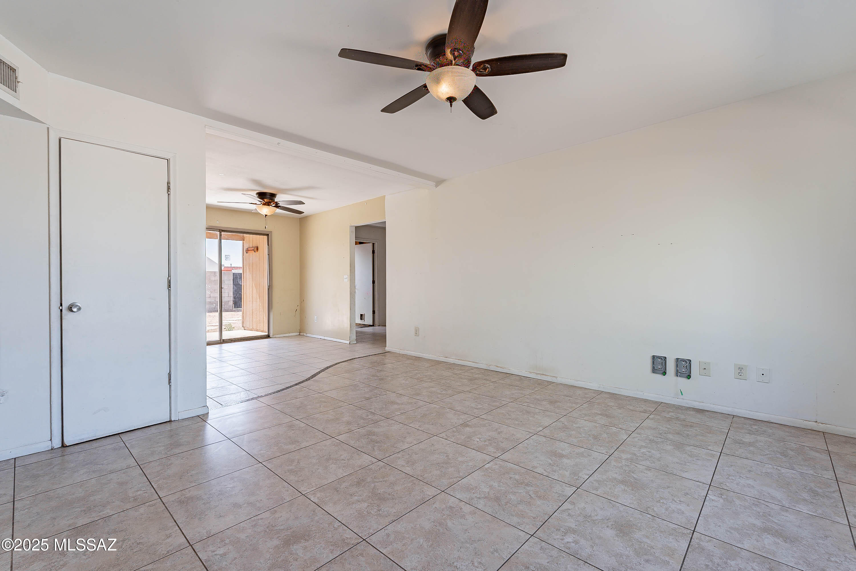 Summit Park Twnhss (1-110) - Residential