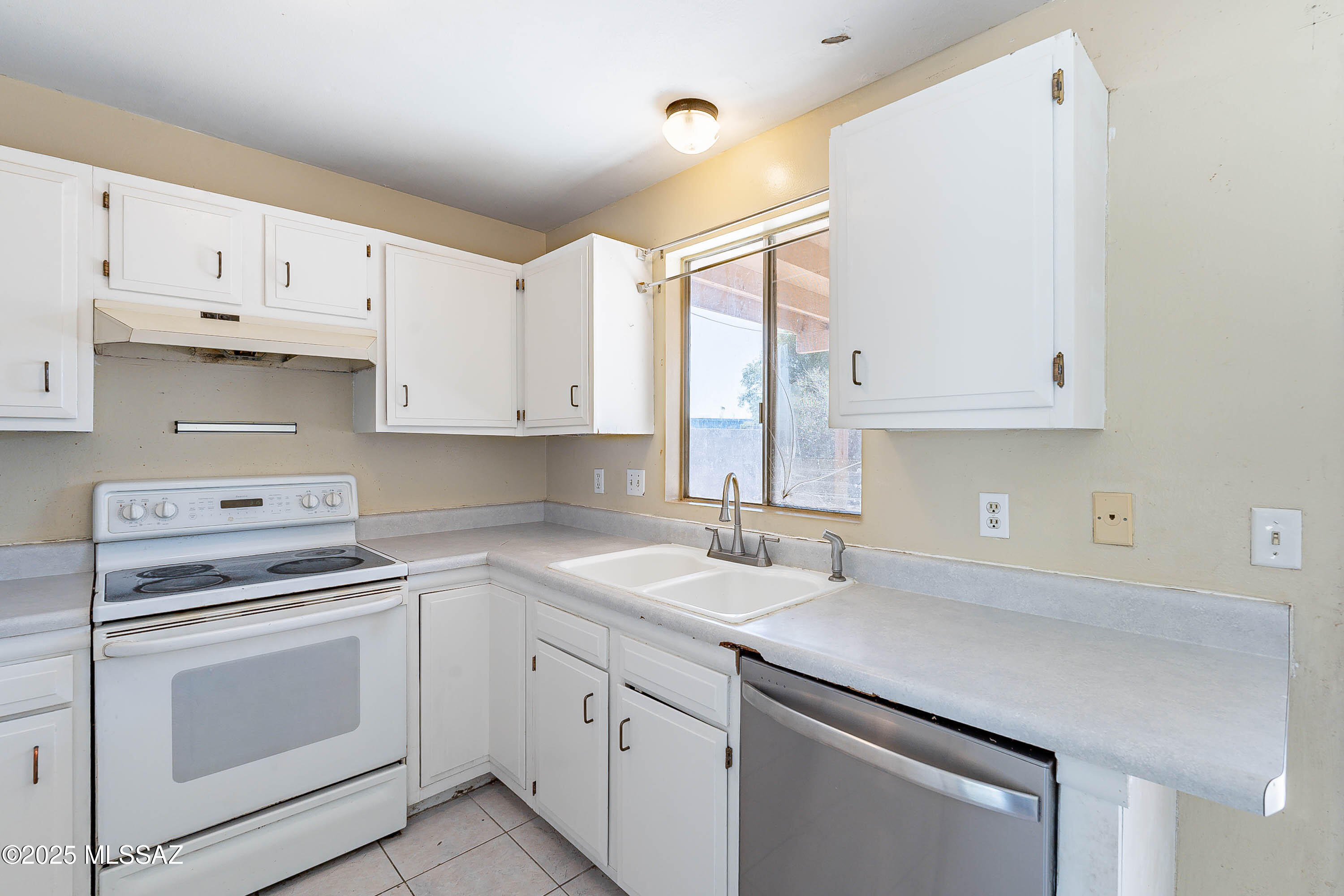 Summit Park Twnhss (1-110) - Residential
