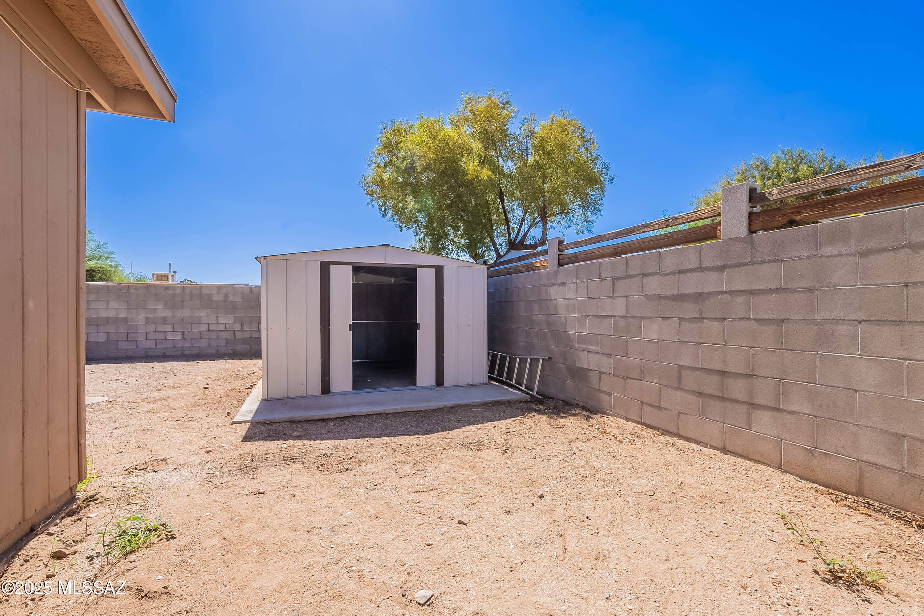 Summit Park Twnhss (1-110) - Residential