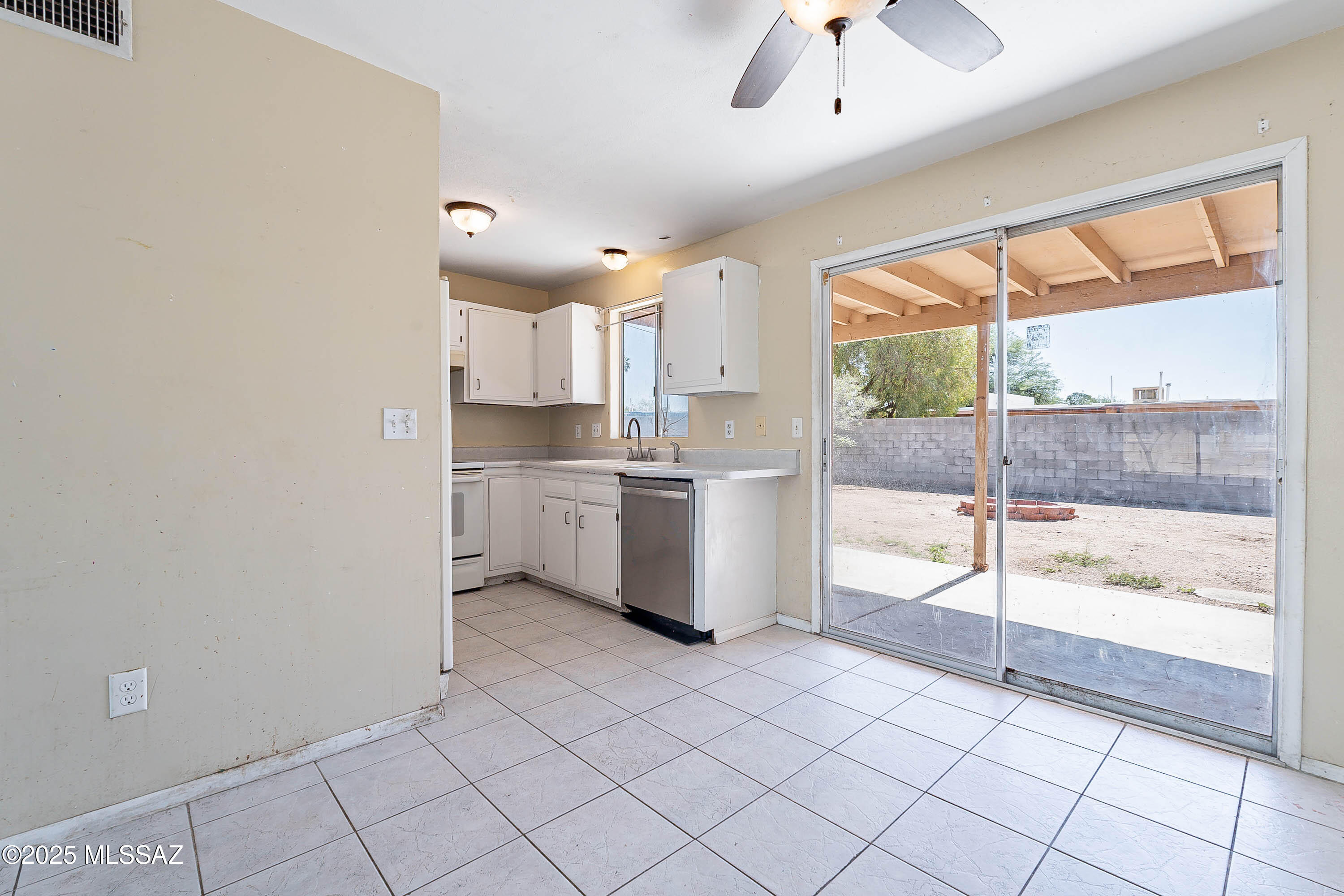 Summit Park Twnhss (1-110) - Residential