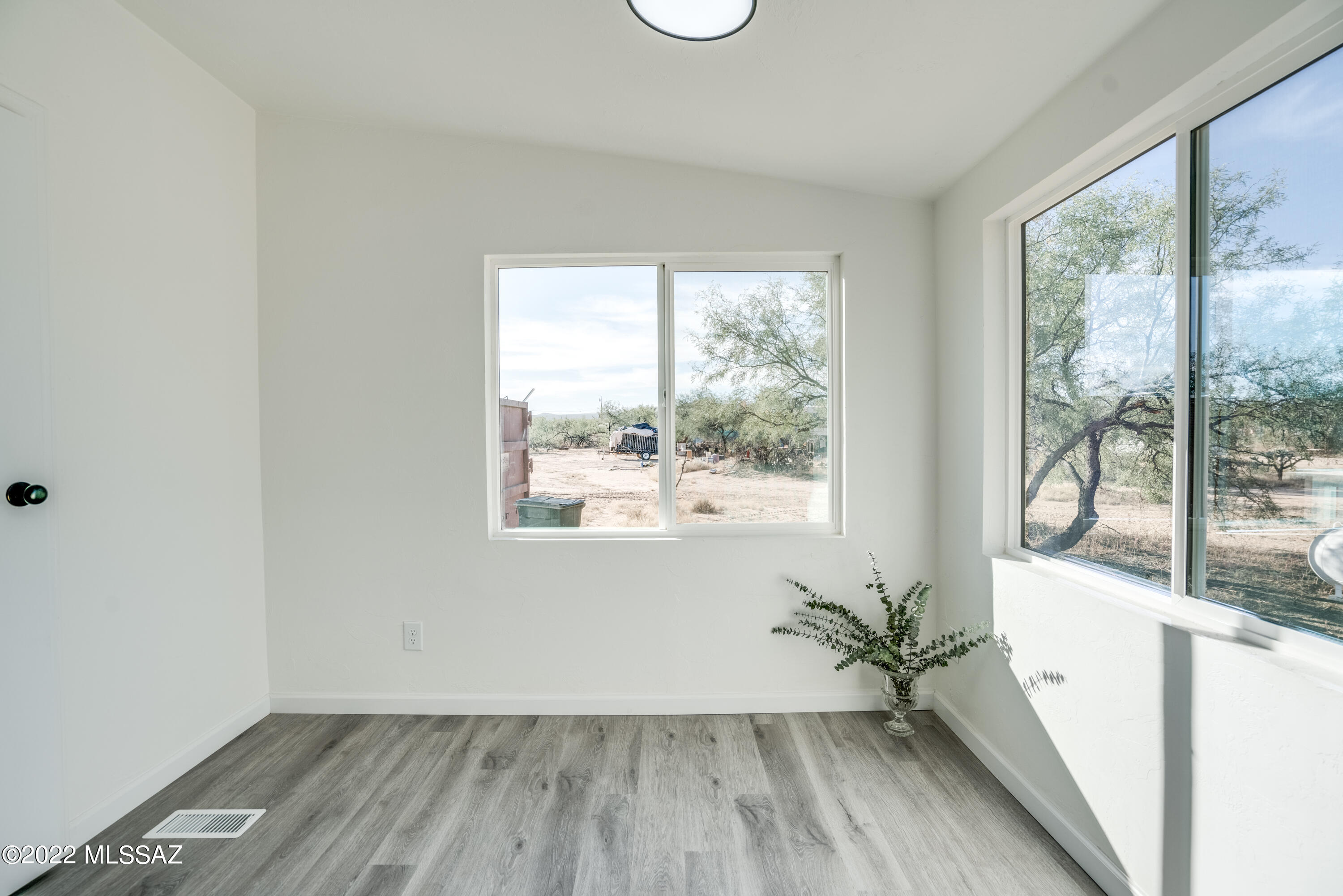 Unsubdivided - Residential