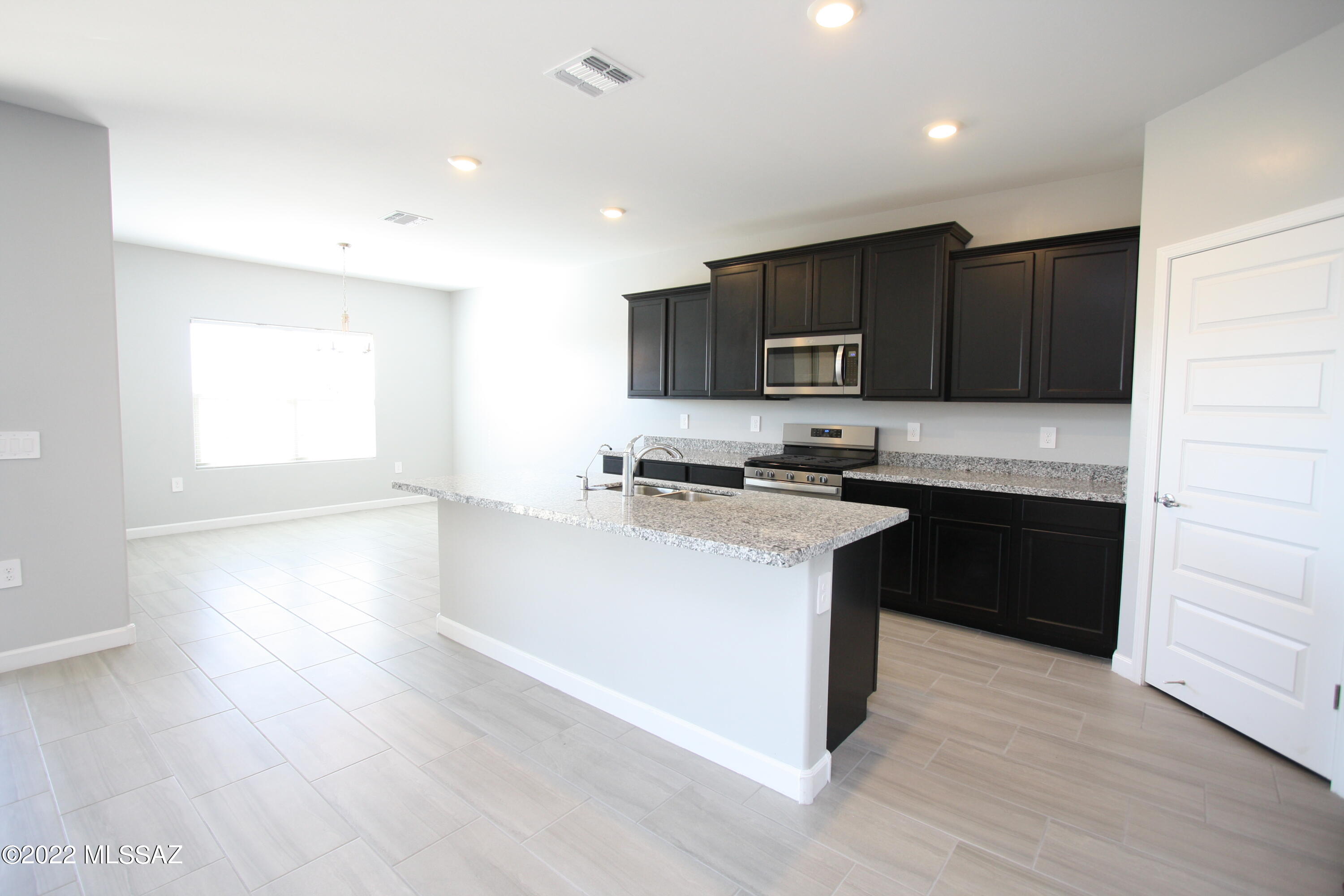 Estates at Old Spanish Trail (1-115) - Residential Lease