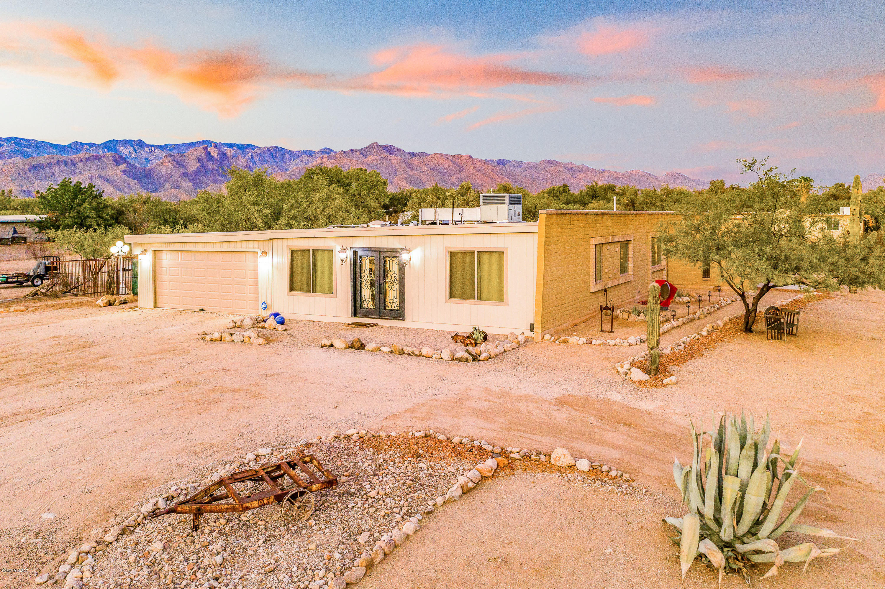 Sabino Vista East  (1-38) - Residential