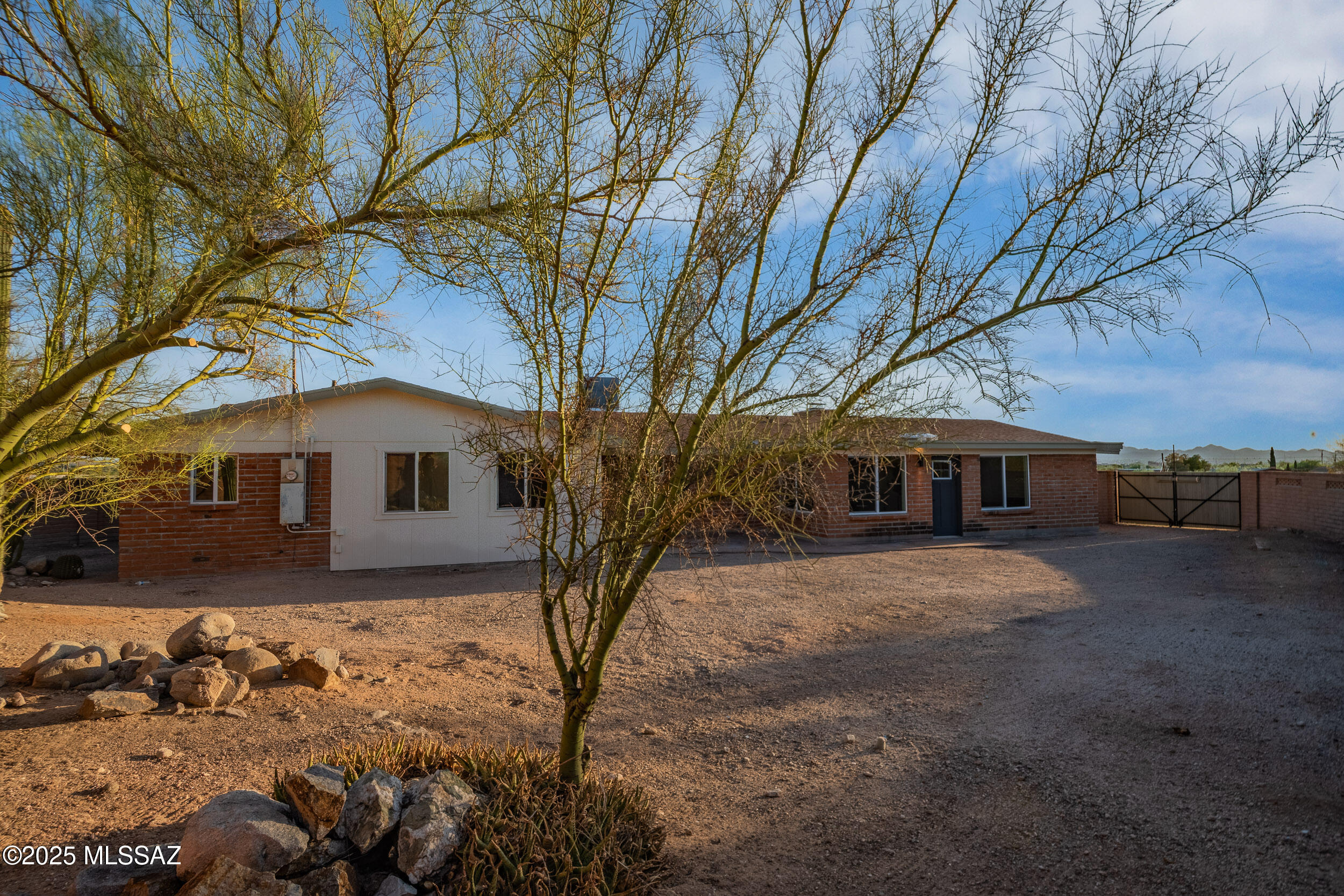 Riverside Terrace - Residential