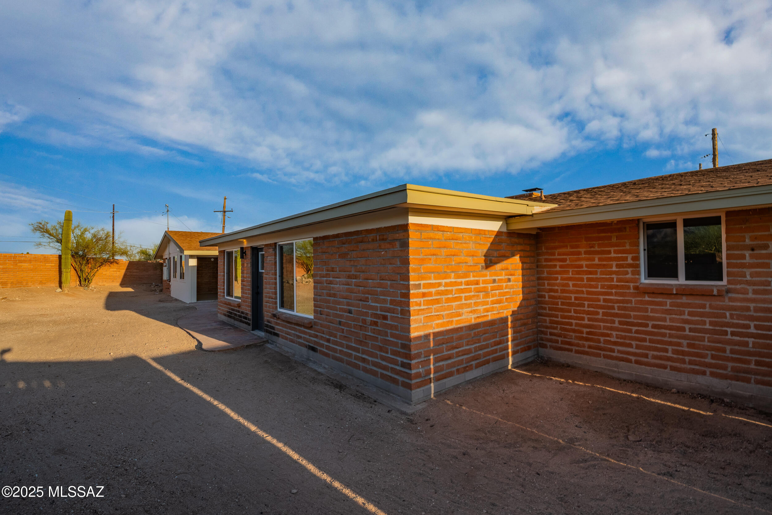 Riverside Terrace - Residential