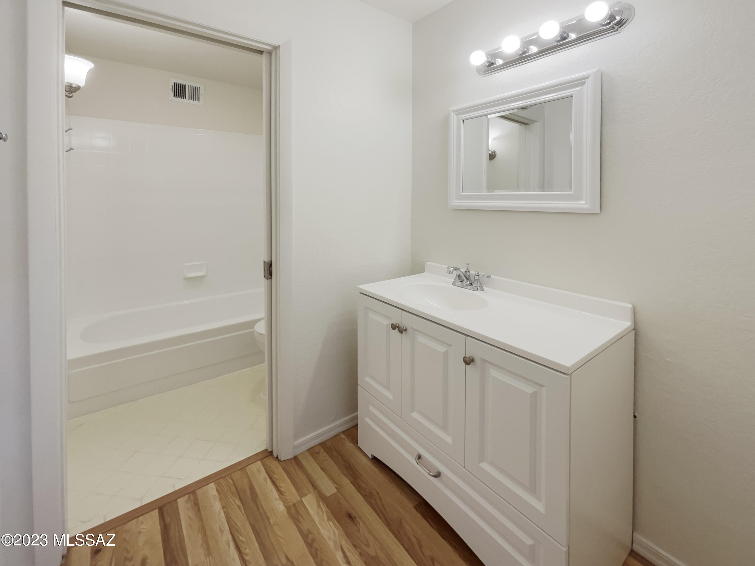Las Casas Bellas Condo (1-44) - Residential