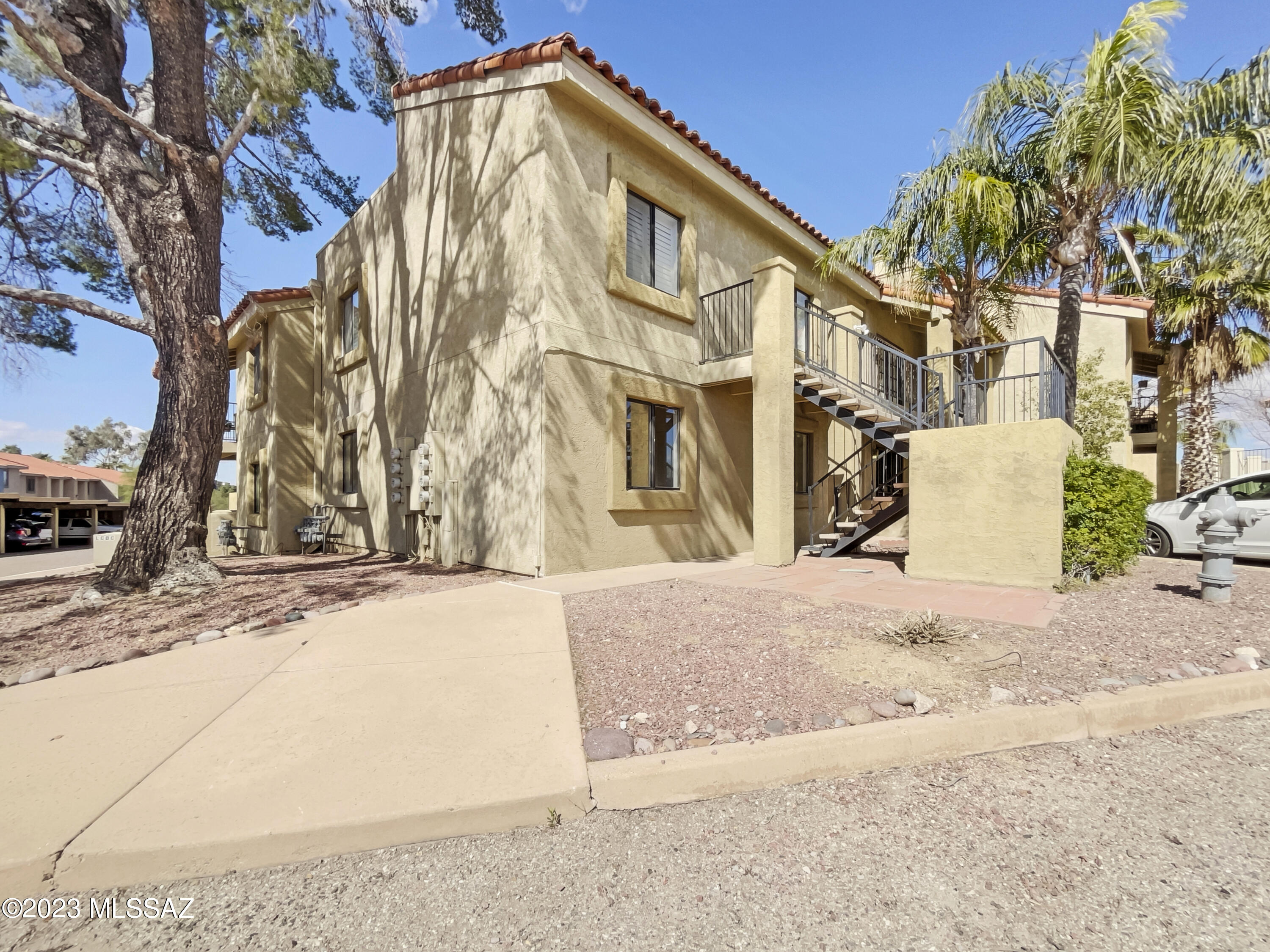 Las Casas Bellas Condo (1-44) - Residential