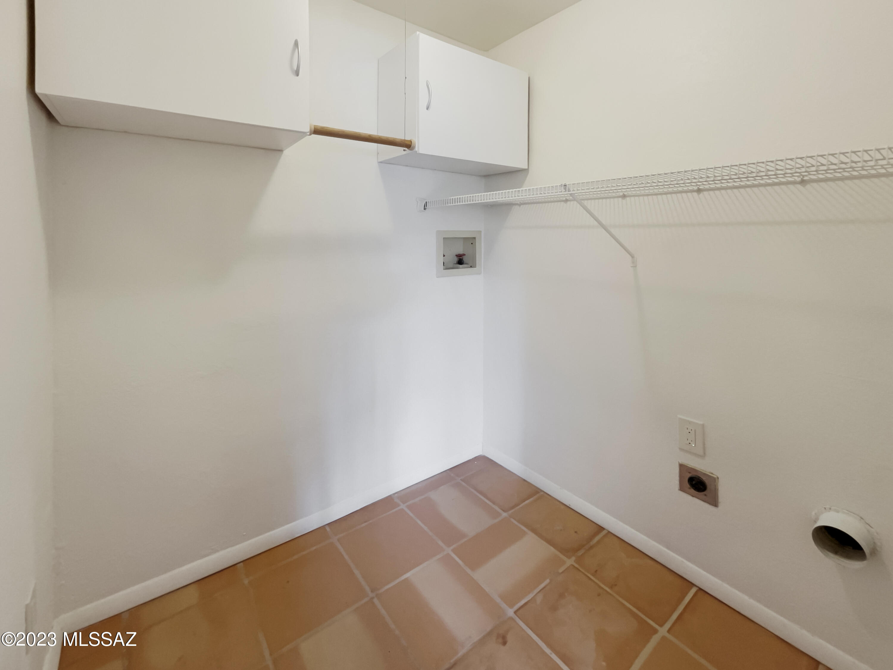 Las Casas Bellas Condo (1-44) - Residential