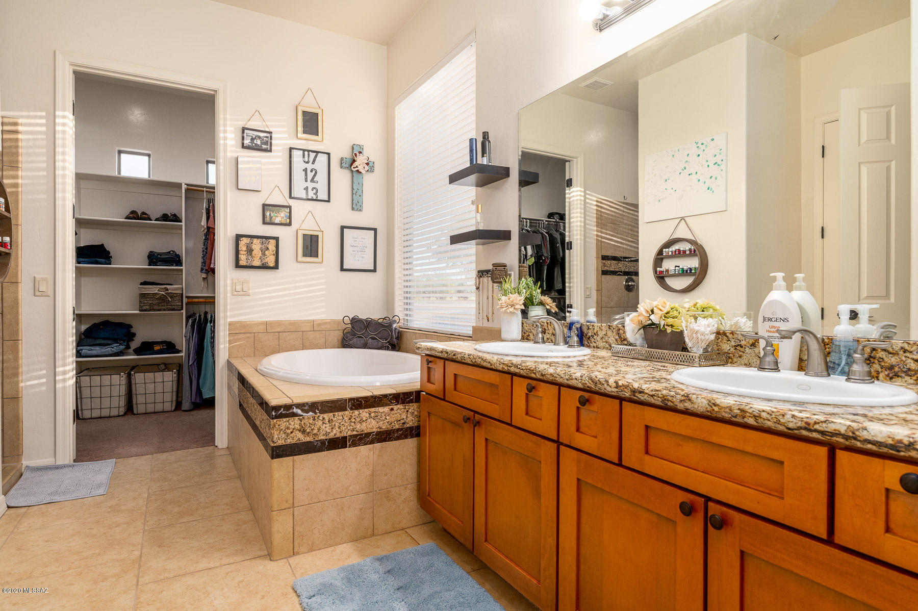 New Tucson Unit NO. 22 (63-139) - Residential