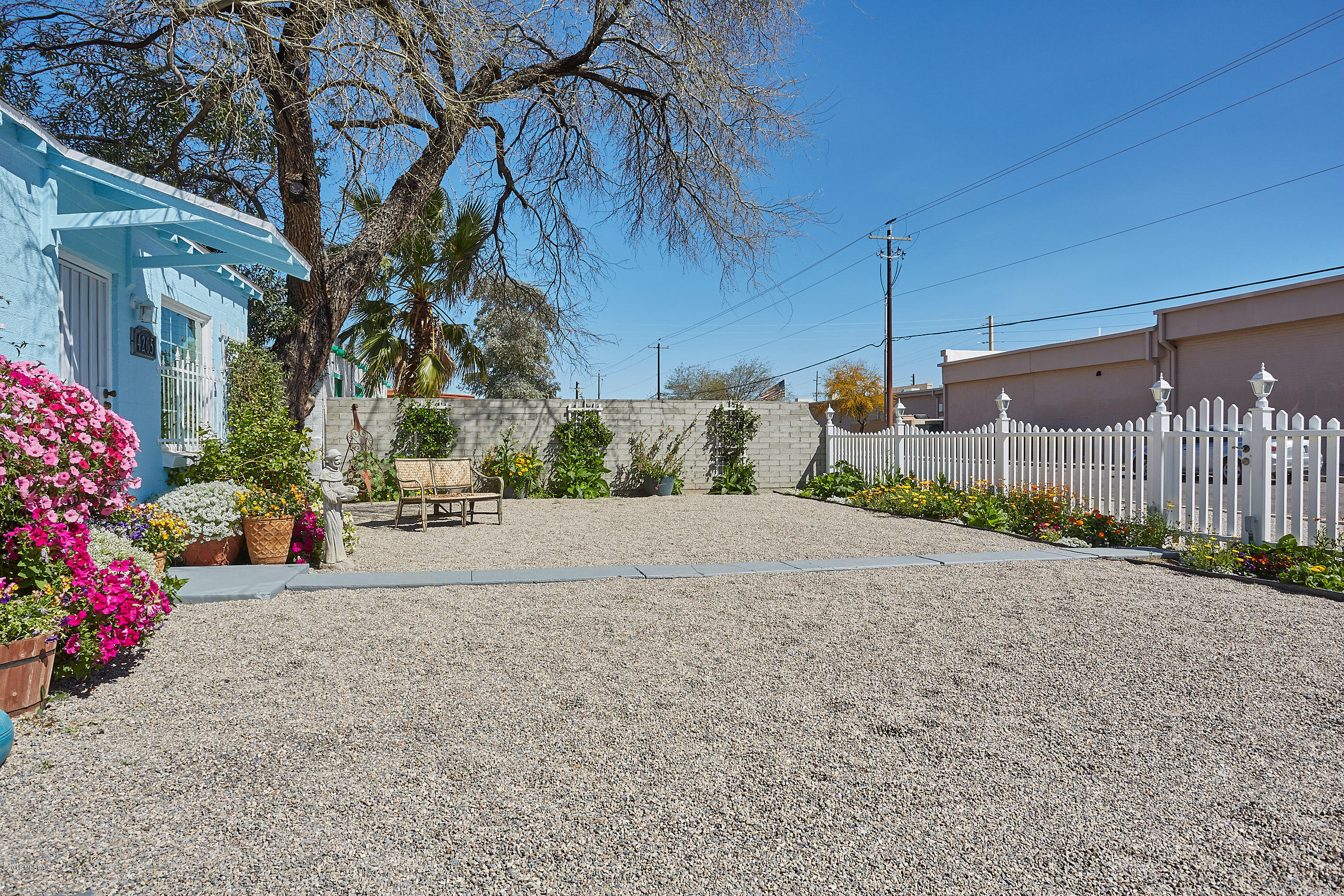 San Gabriel - Residential